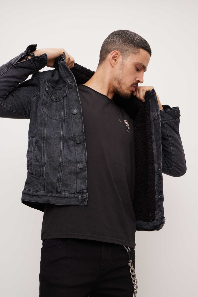 CAMPERA TRACE BLACK