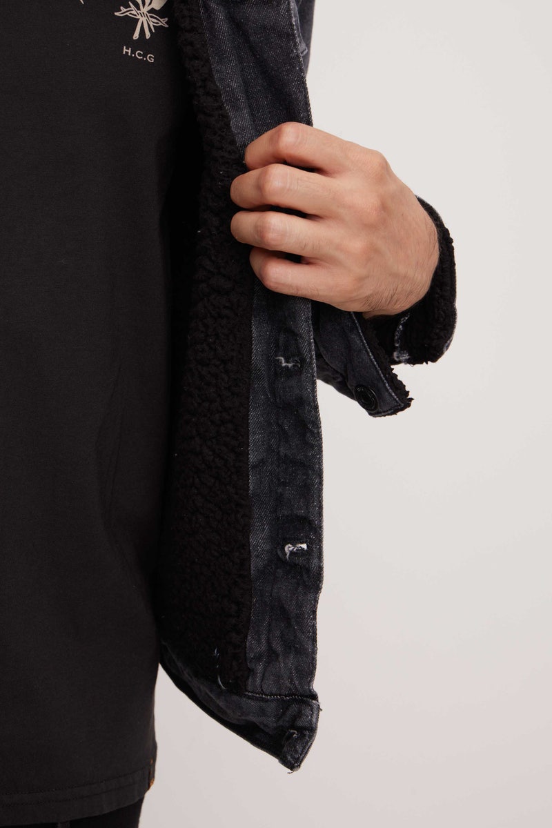 CAMPERA TRACE BLACK