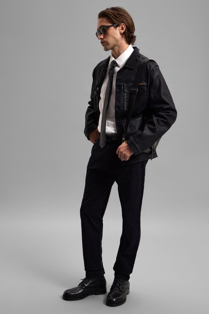 CAMPERA SKULL WAXED BLACK