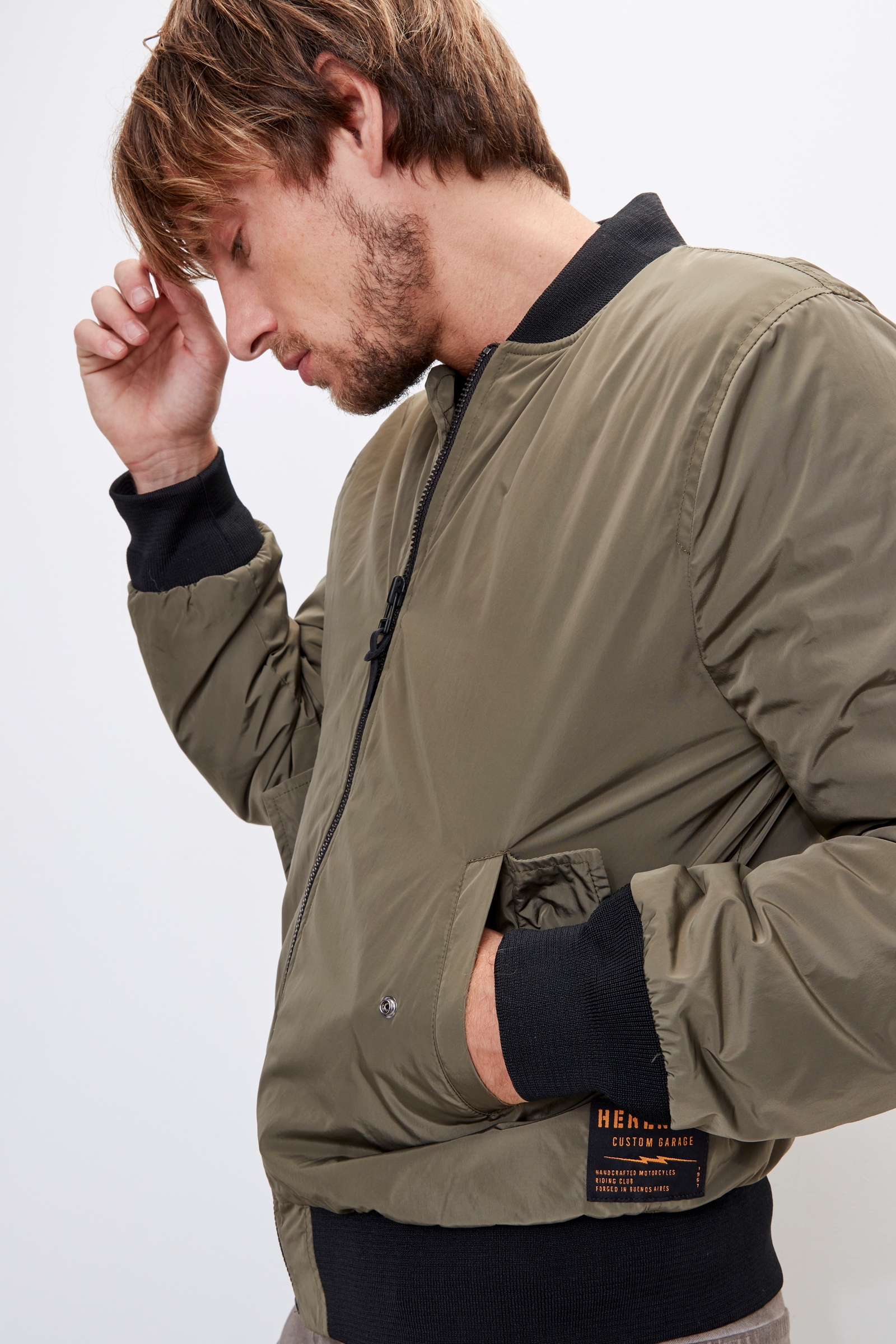BOMBER ALPHA