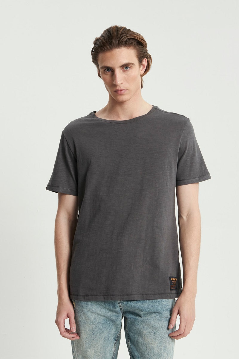 REMERA BASICA P02