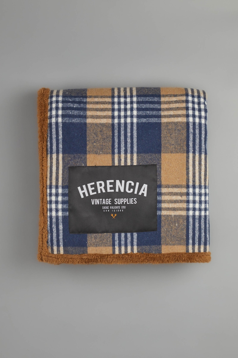 MANTA HERENCIA VS                                                                                    