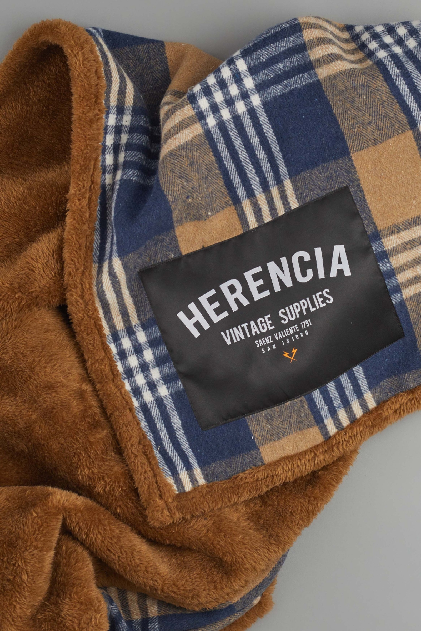 MANTA HERENCIA VS                                                                                    