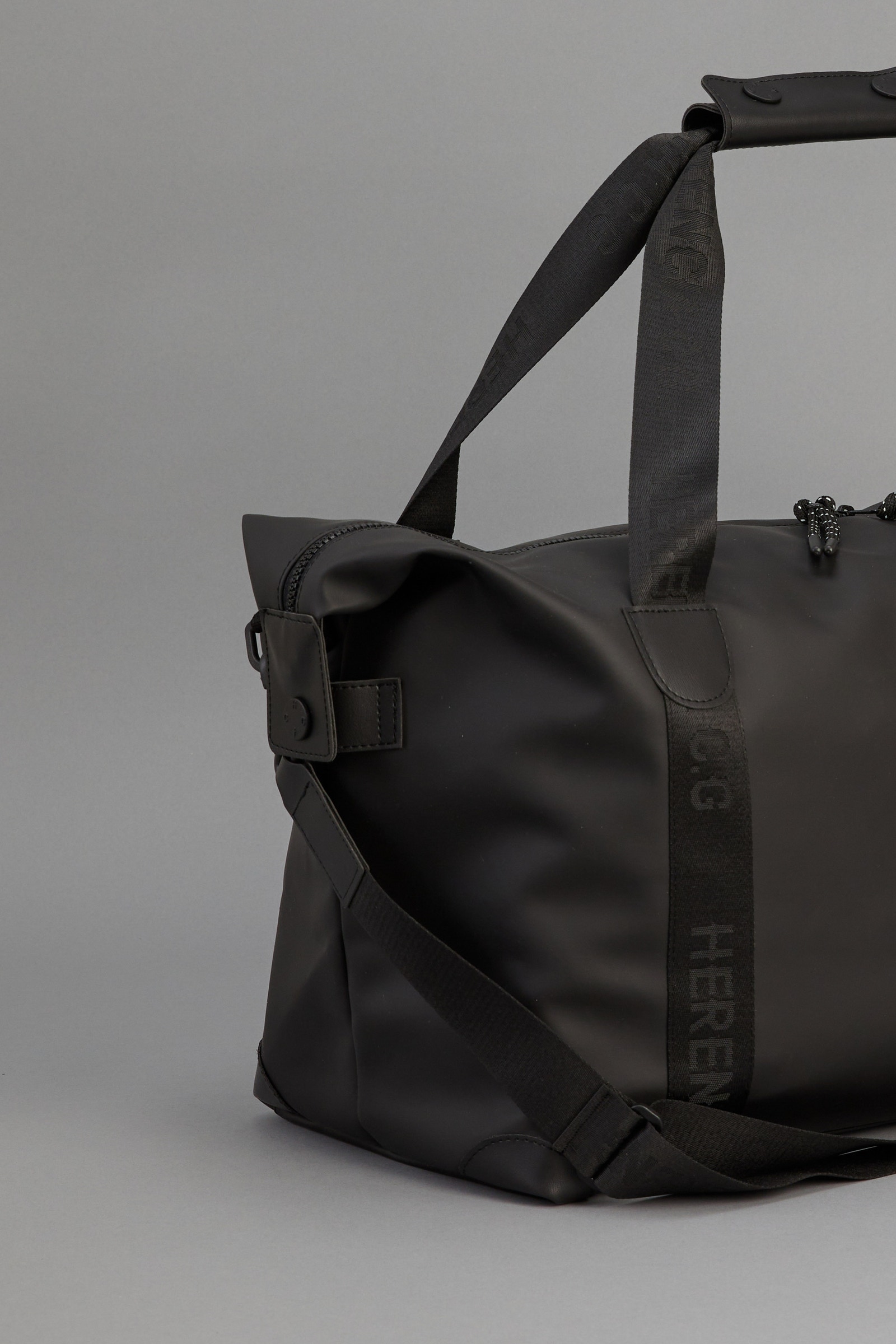 BOLSO HCG STORM                                                                                      