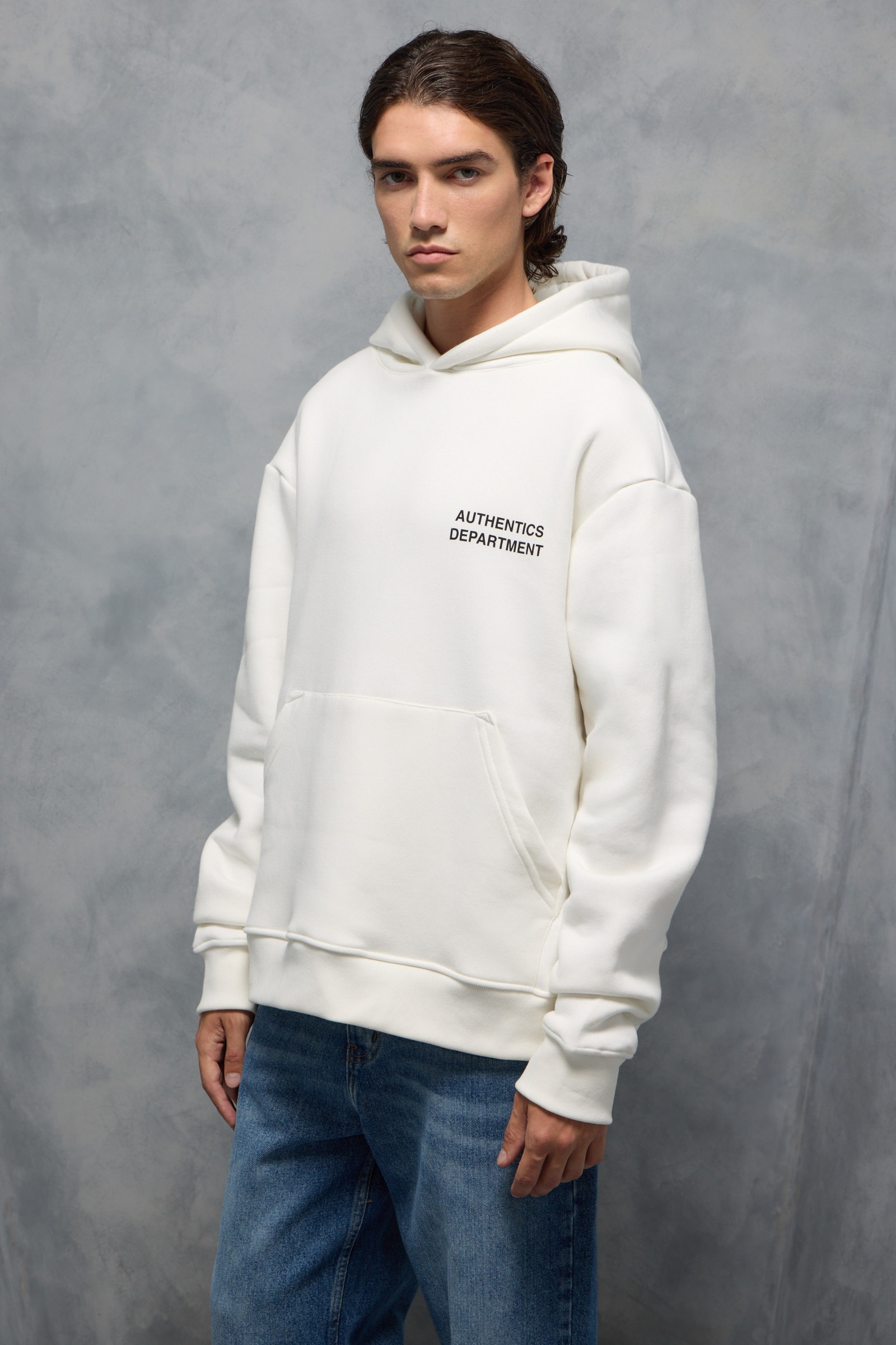 BUZO AUTHENTICS DEPARTMENT                                                                           
