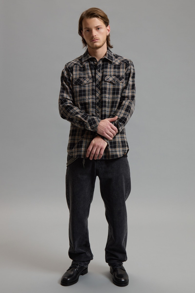 CAMISA ASTON BR                                                                                      