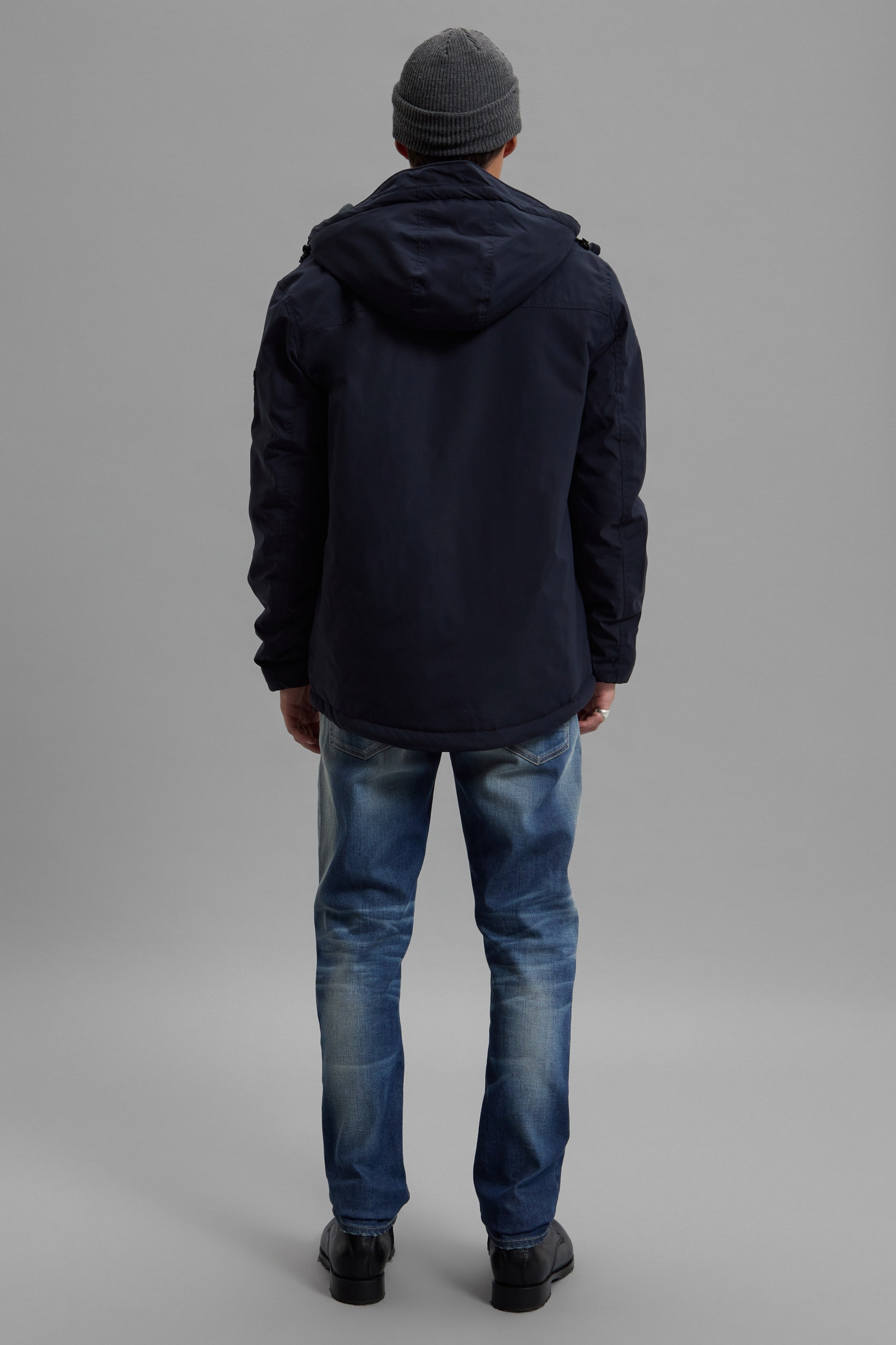 CAMPERA ROBB