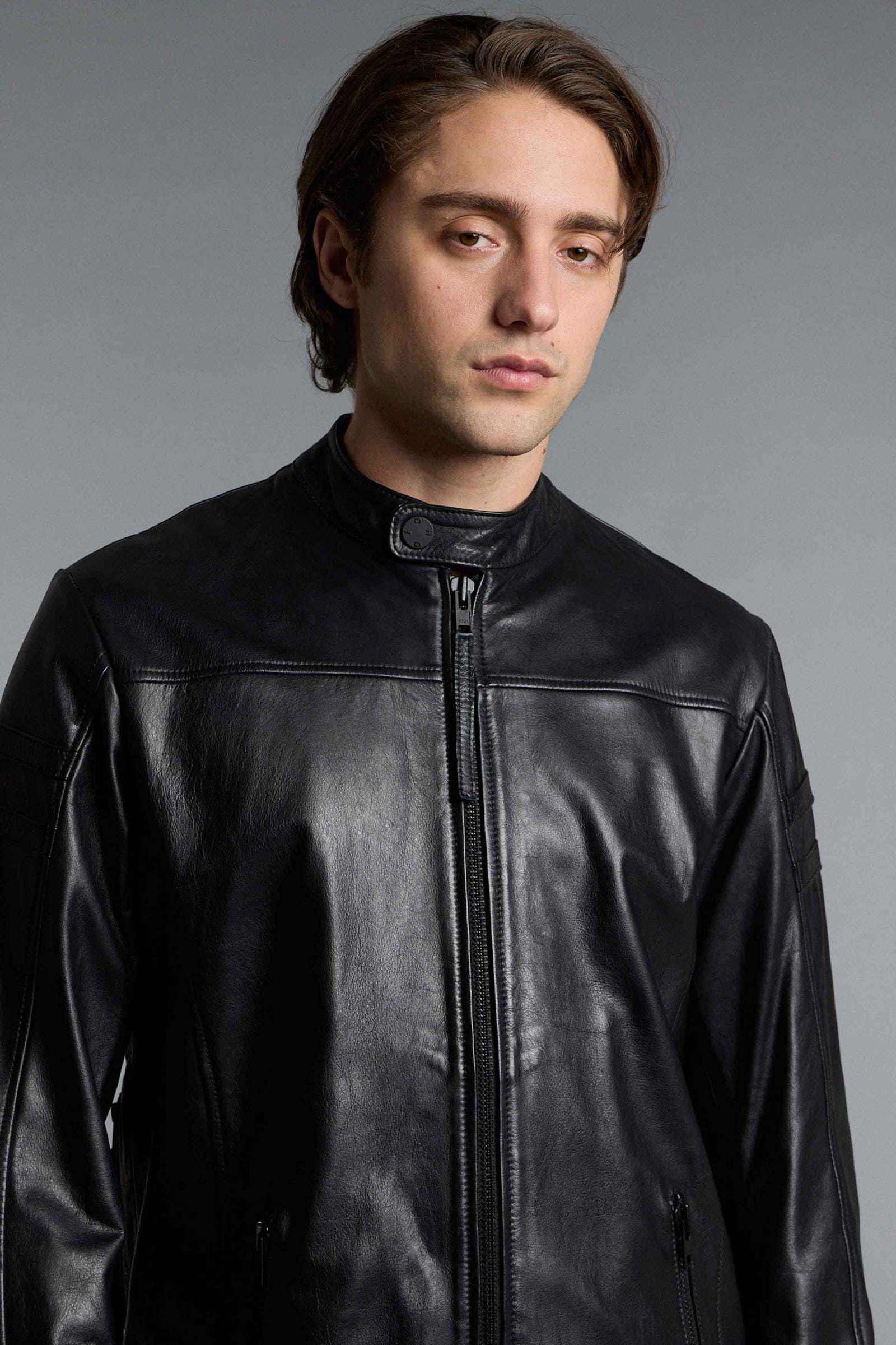 CAMPERA CUERO SUPERIOR                                                                               
