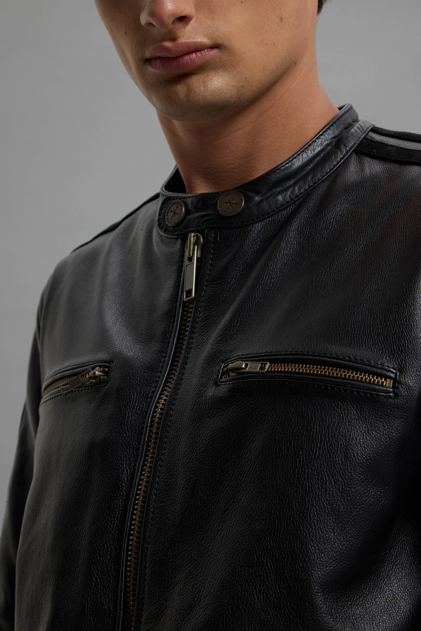 CAMPERA CUERO FB 1967                                                                                
