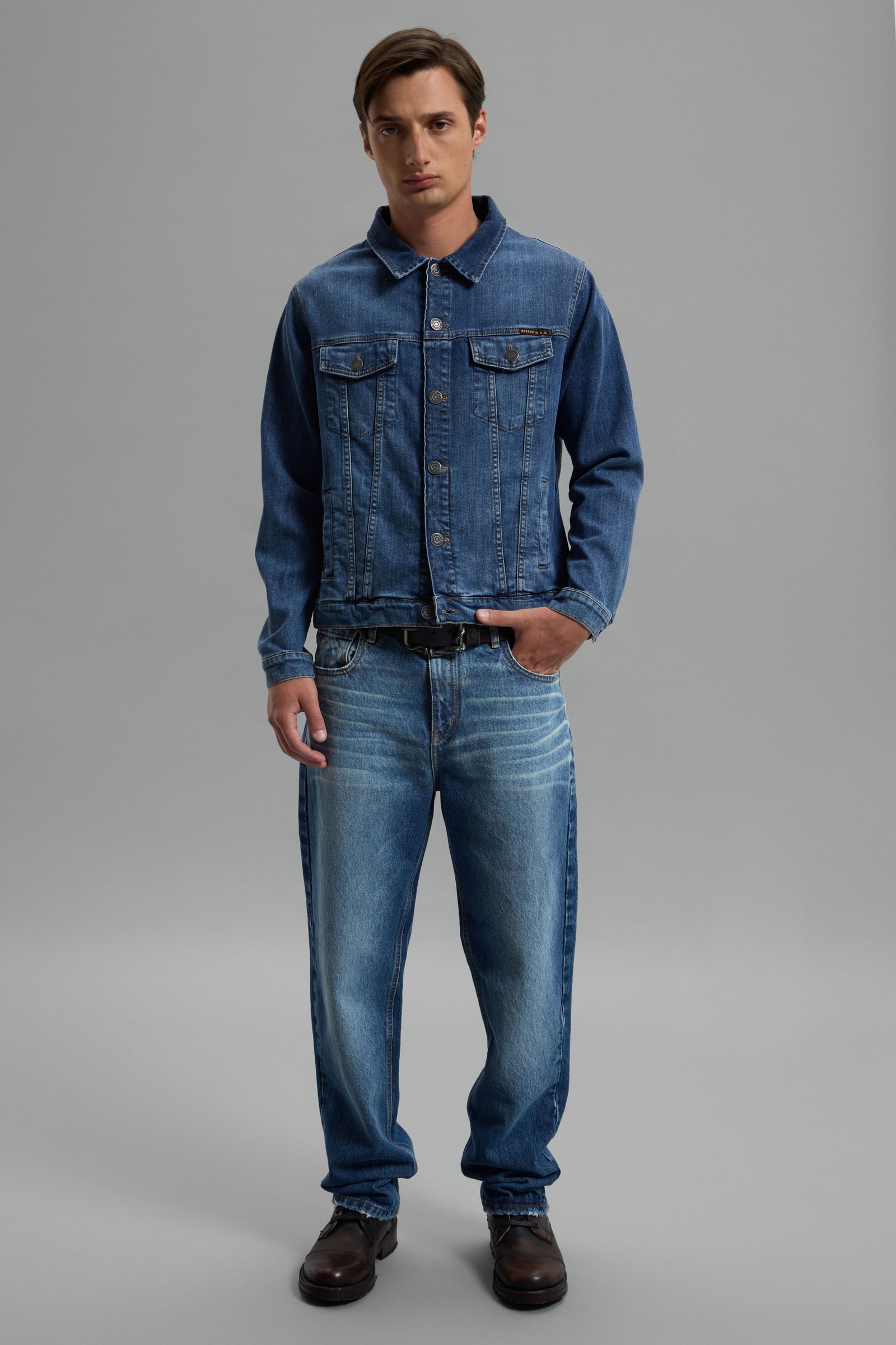 CAMPERA ROLLING BLUE                                                                                 