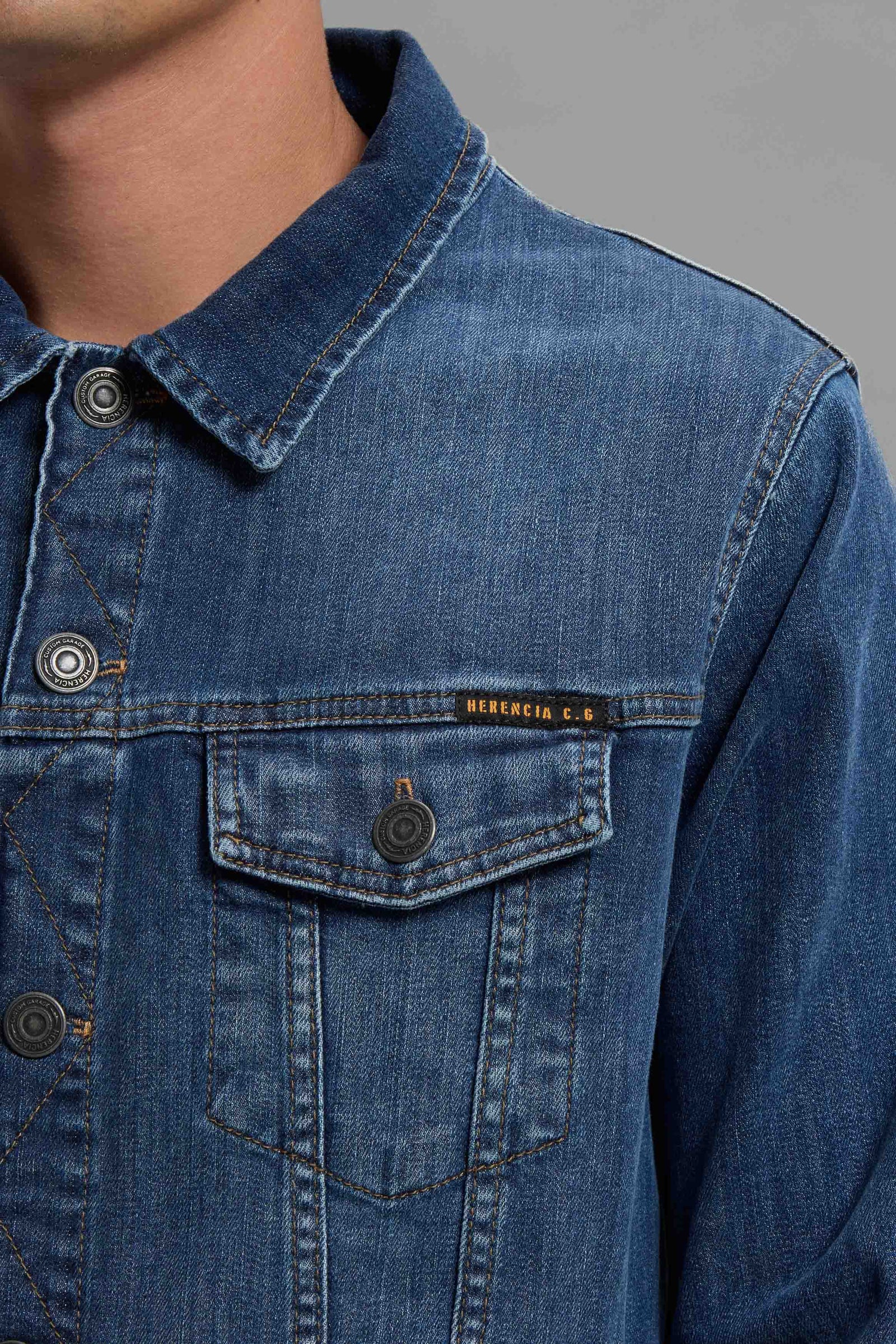 CAMPERA ROLLING BLUE                                                                                 