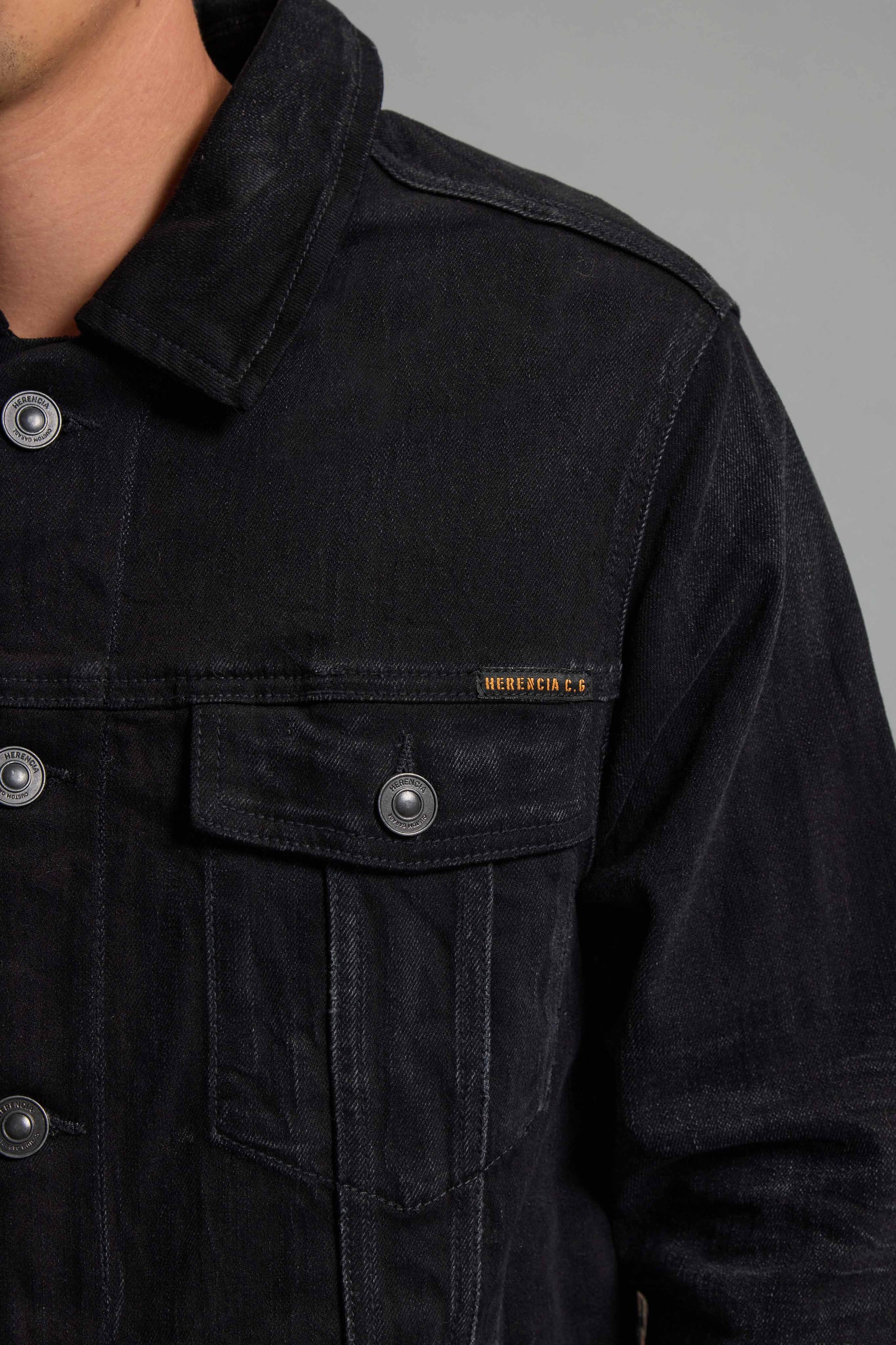 CAMPERA PREMIUM EVIL BLACK CUSTOM                                                                    