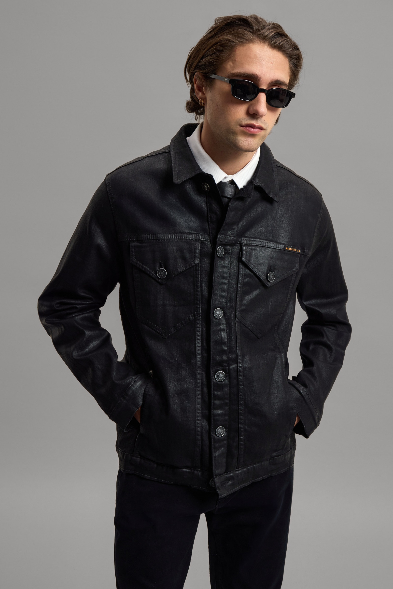 CAMPERA SKULL WAXED BLACK