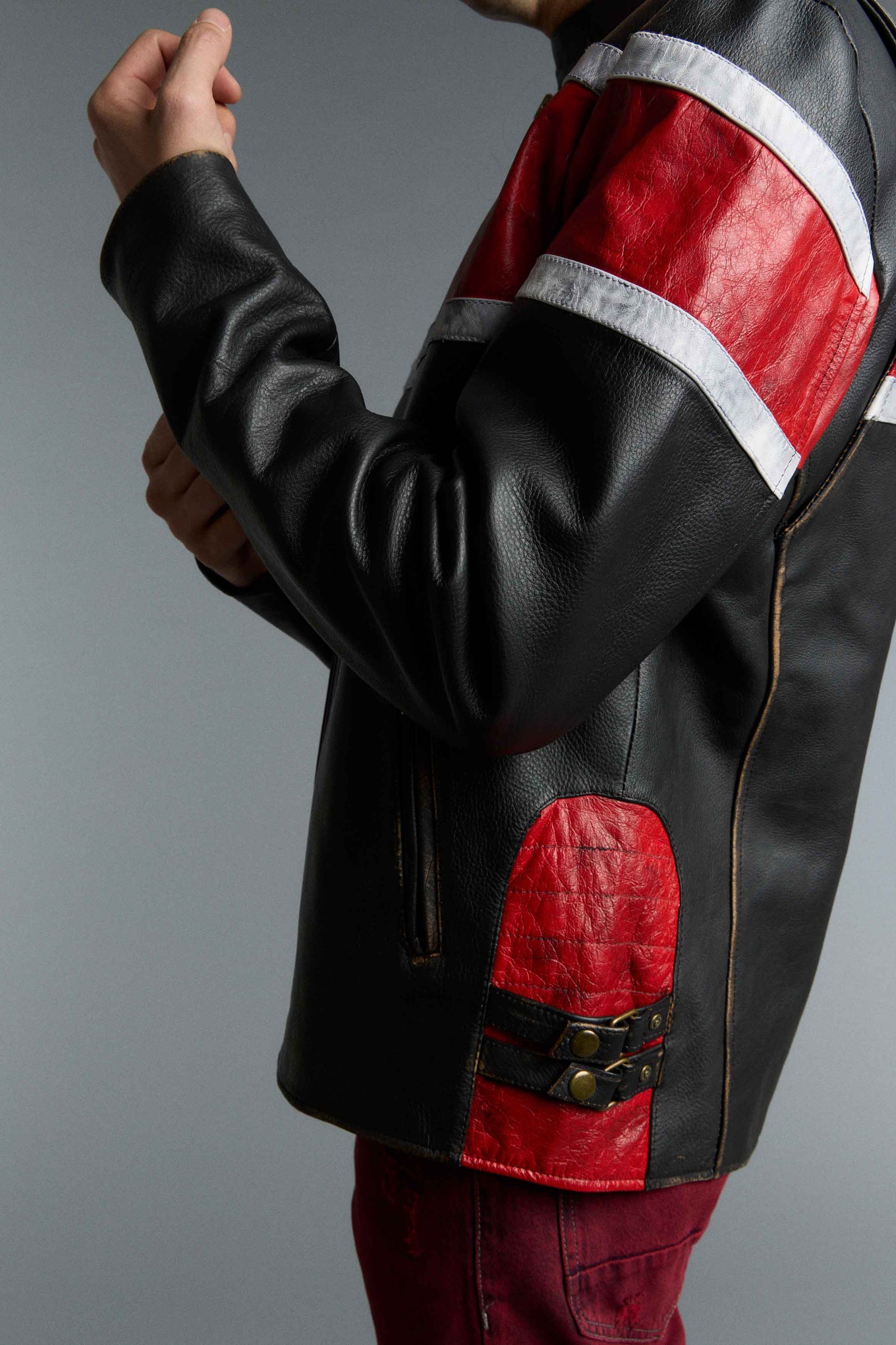 CAMPERA CUERO F1                                                                                     