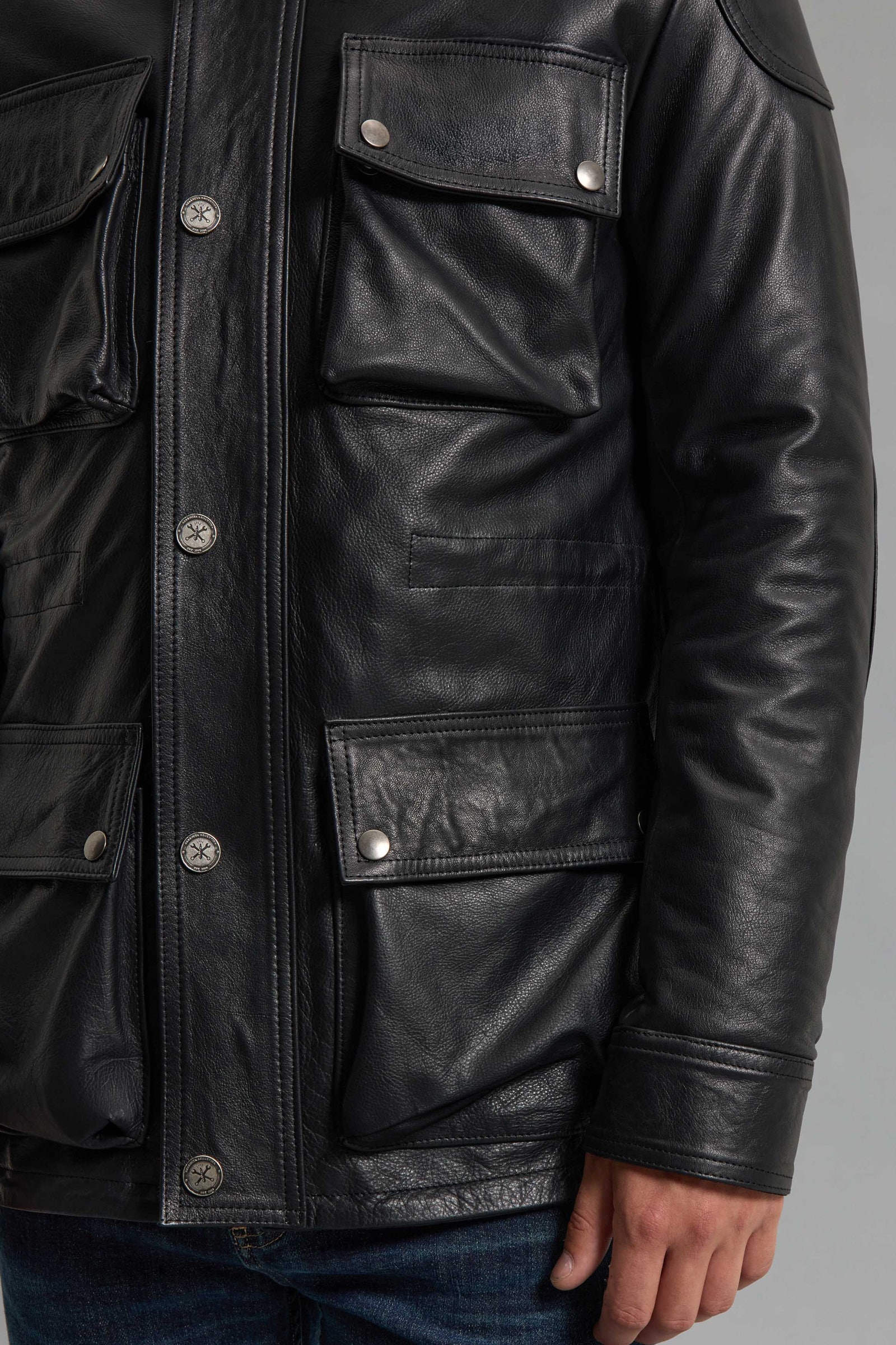 CHAQUETA CUERO 1967 AW                                                                               