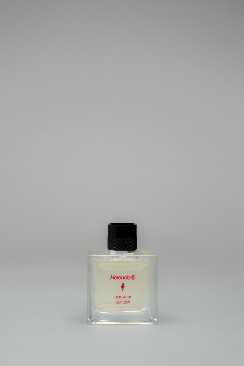 PERFUME LUXE NOIR                                                                                    
