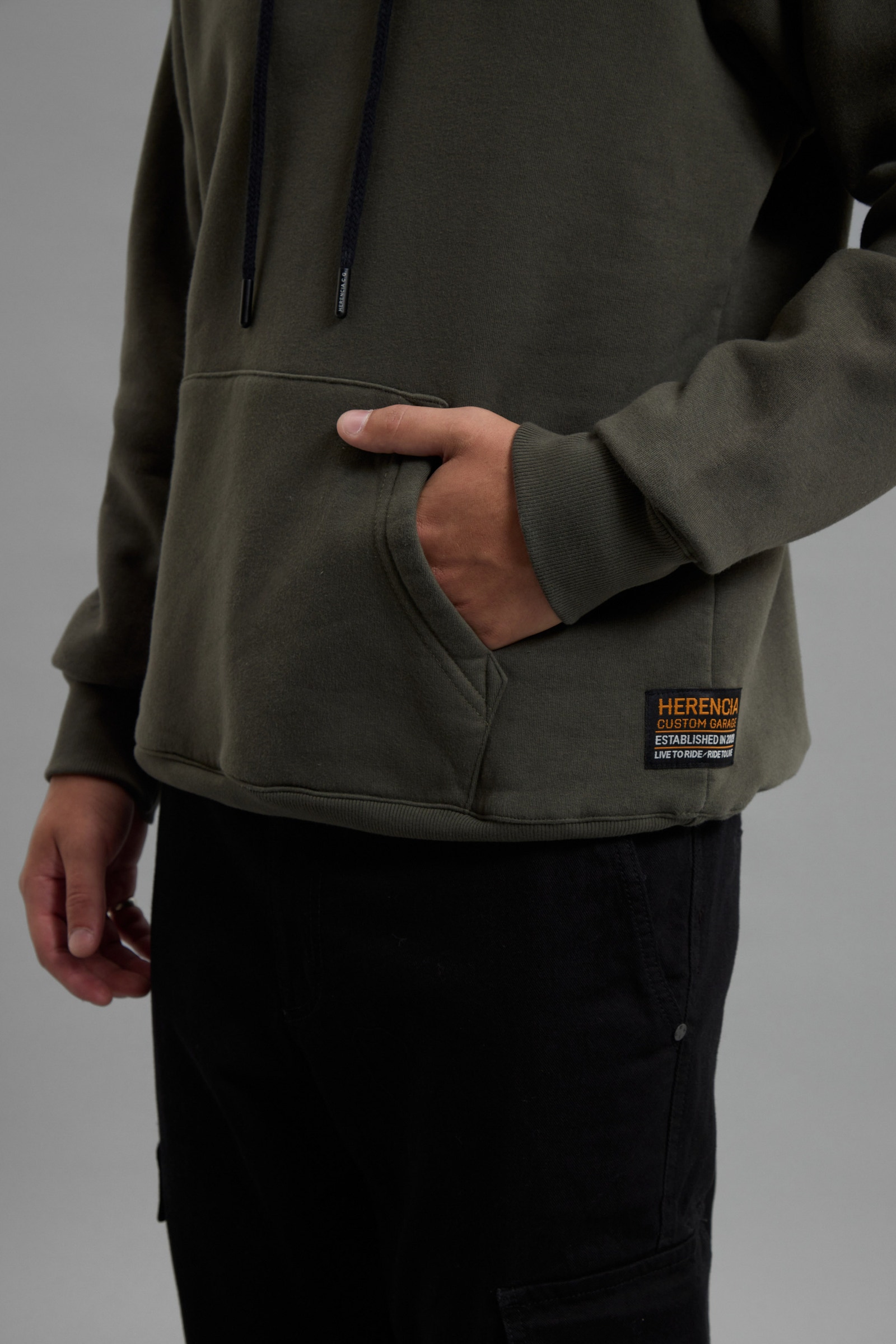 HOODIE HERENCIA GARAGE                                                                               
