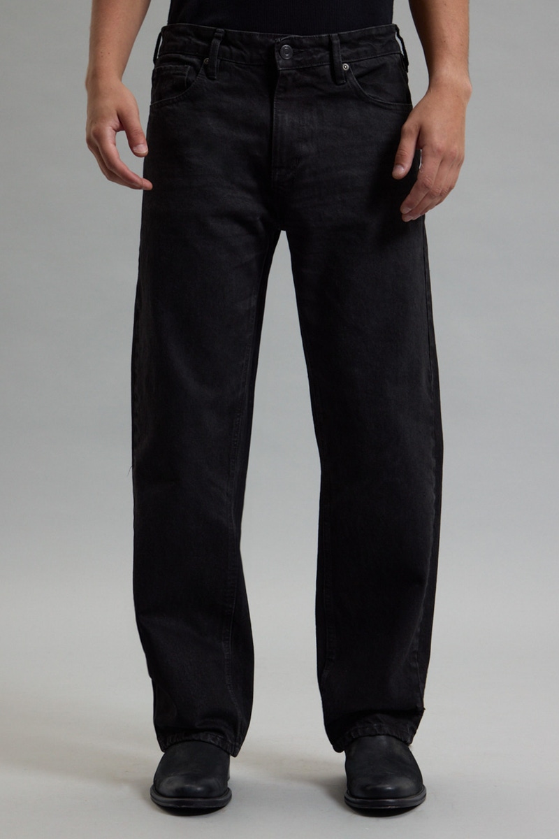 JEANS SAINT MAX BLACK                                                                                