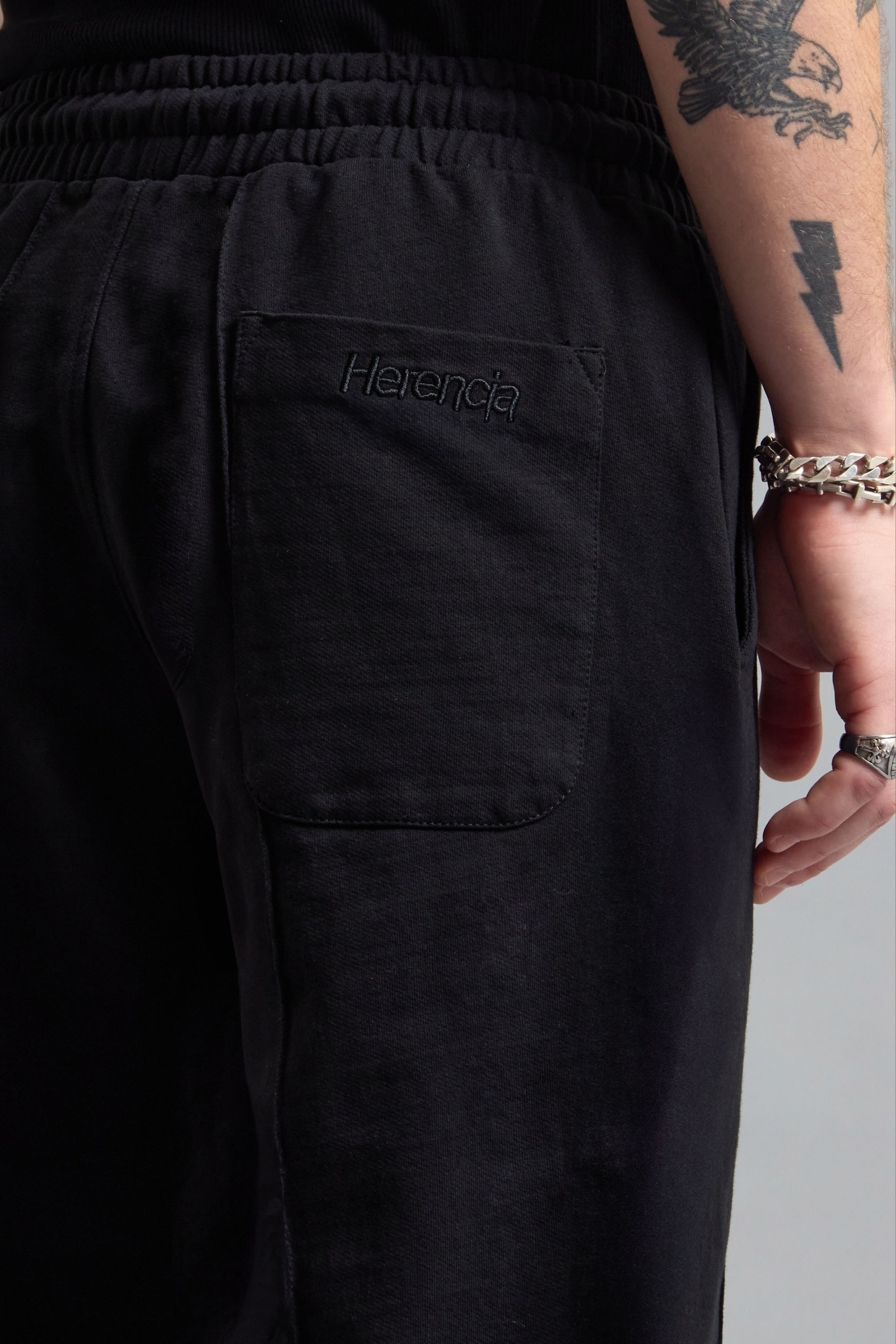 JOGGINETA HERENCIA BRAND                                                                             