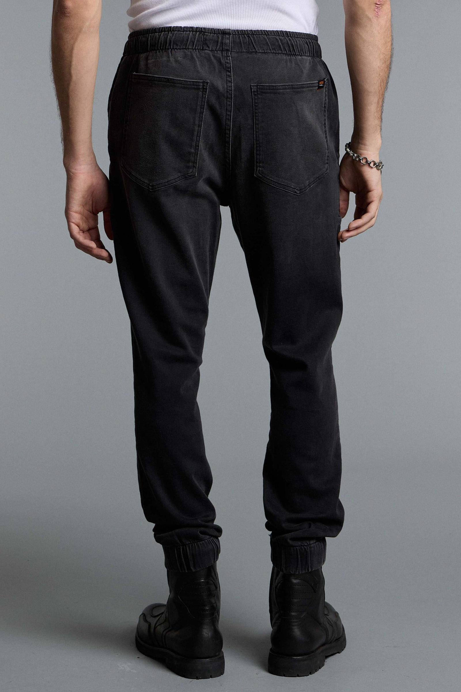 JOGGER PREMIUM ROCK BLACK