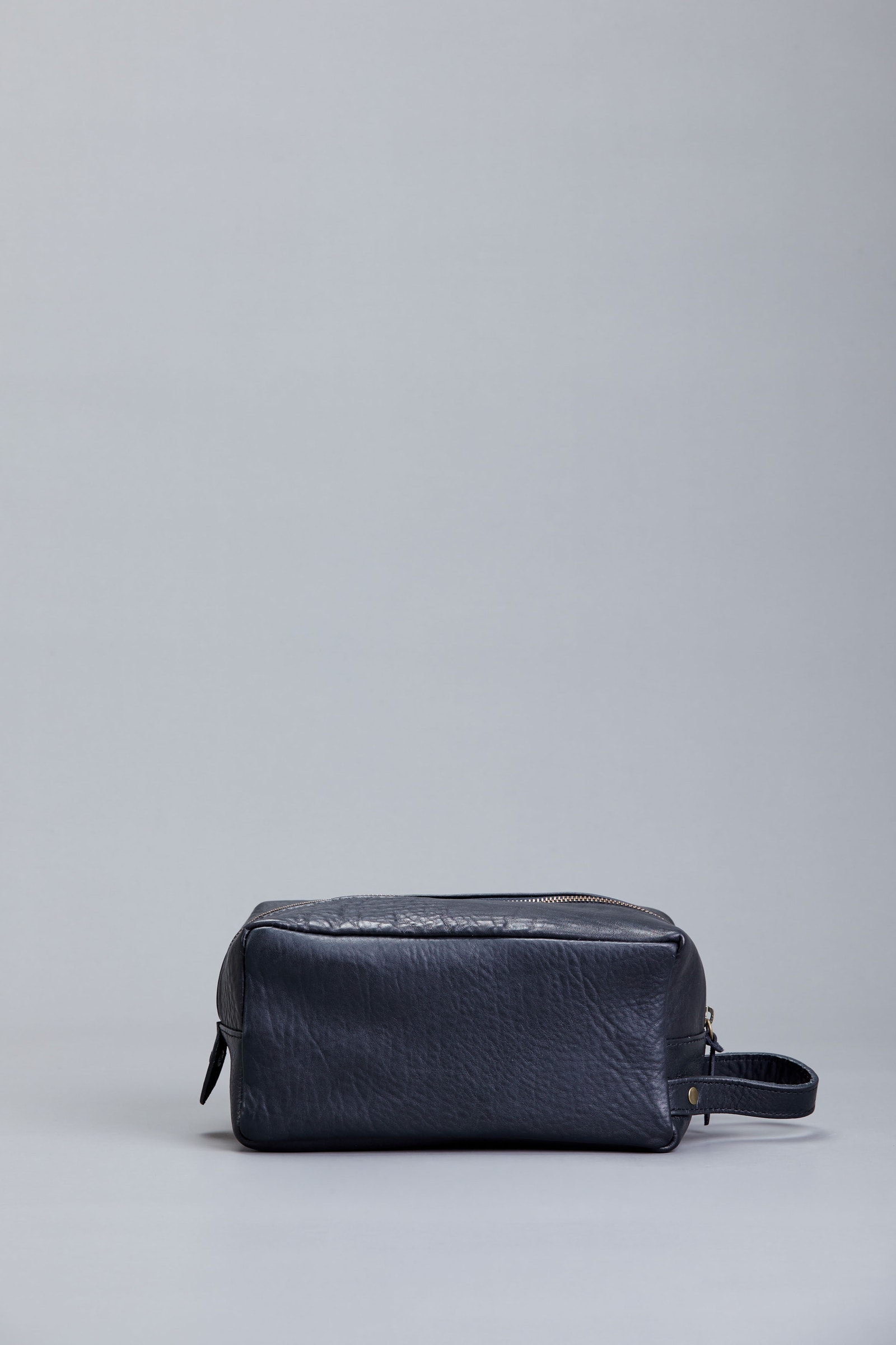 NECESSAIRE CUERO LIFE
