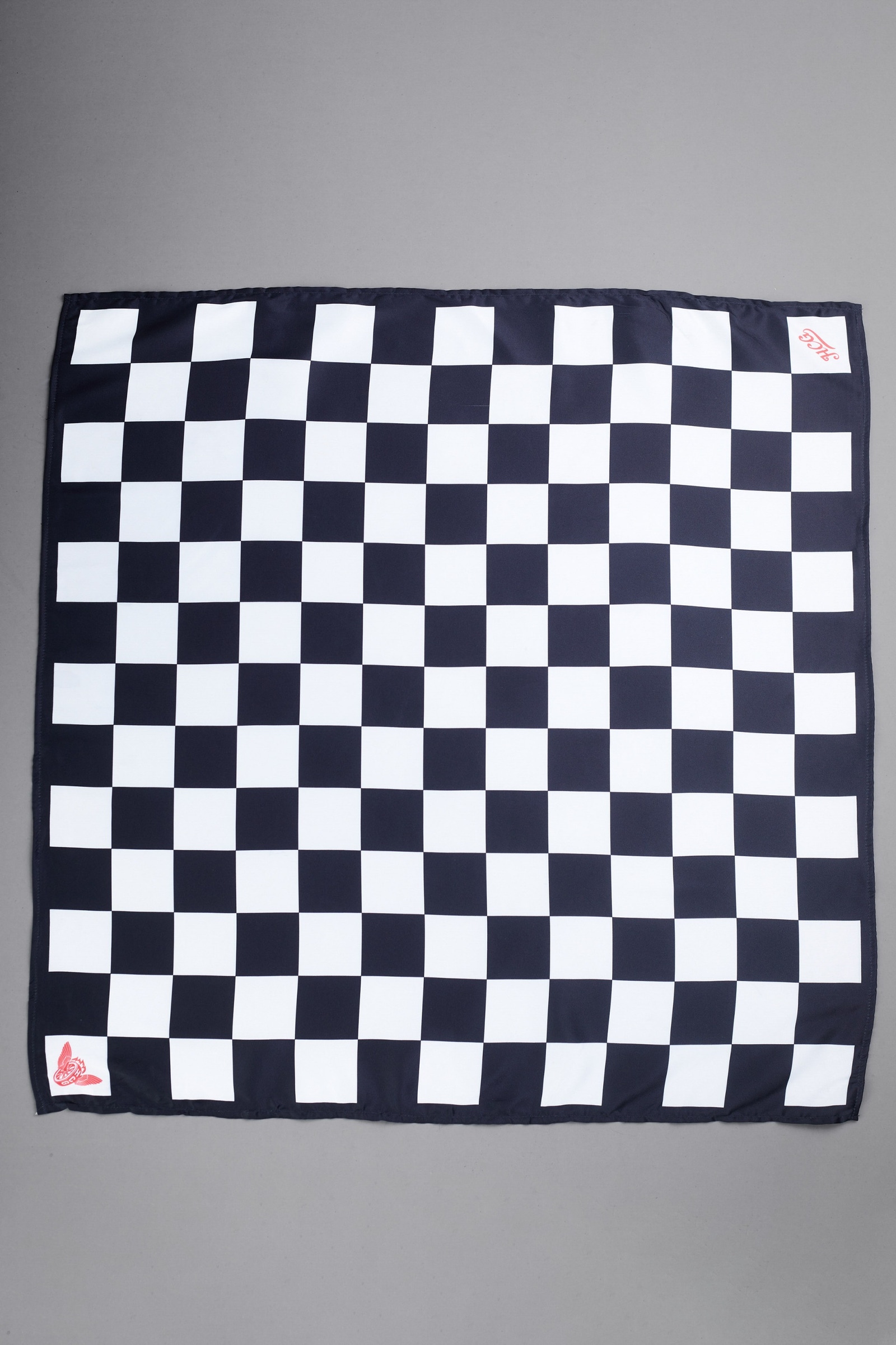 PAÑUELO DAMERO