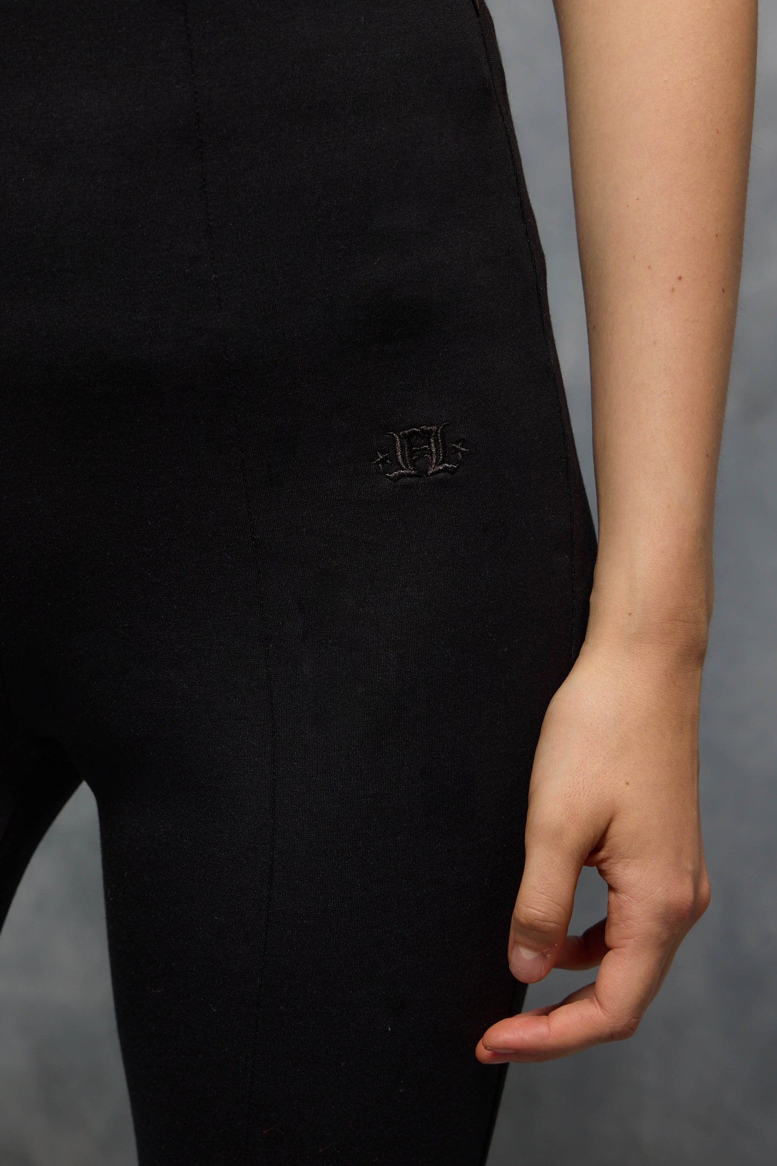 PANTALÓN CLASSIC FEMME                                                                               