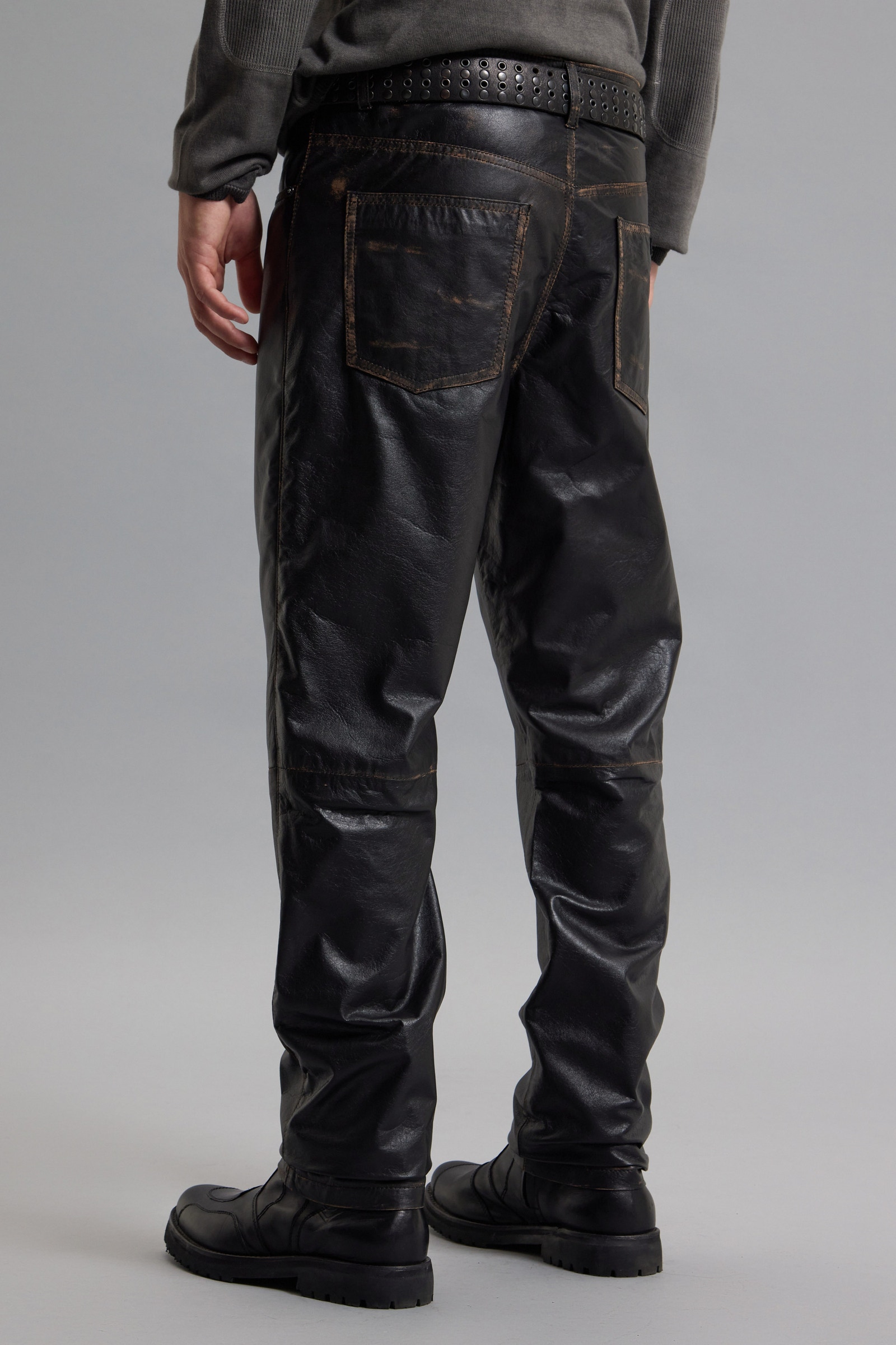 PANTALON CUERO LUCA                                                                                  