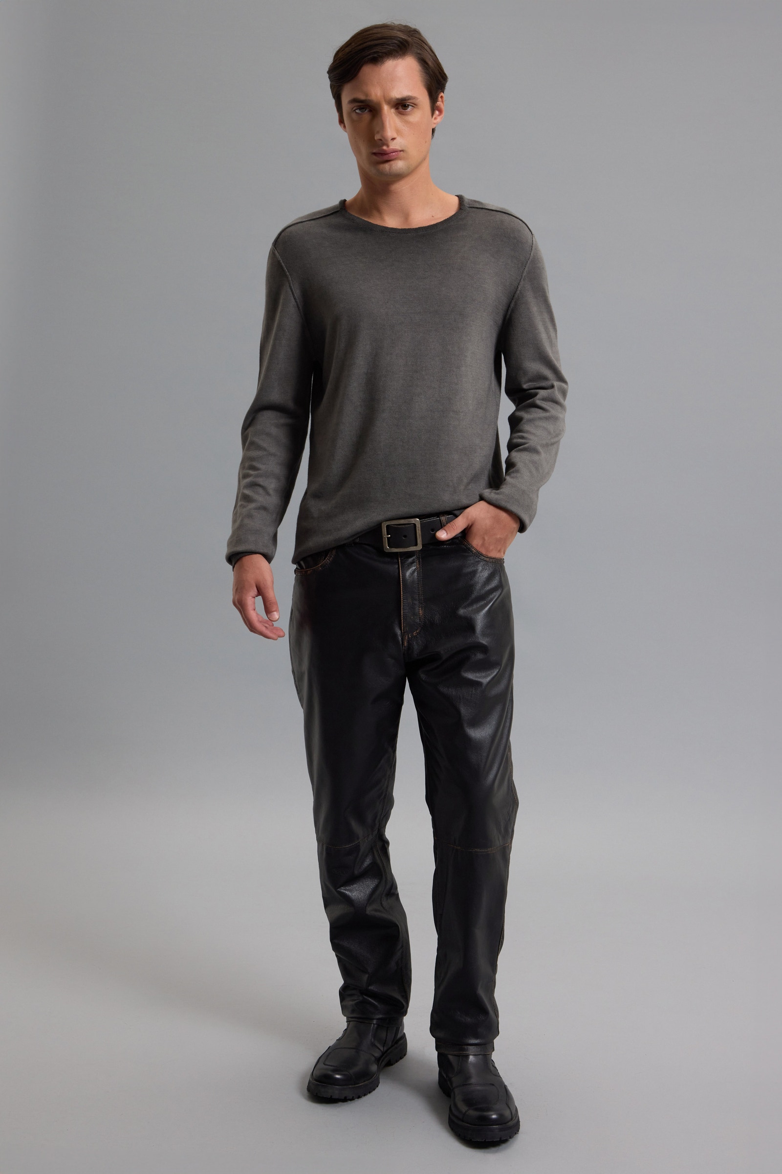PANTALON CUERO LUCA                                                                                  
