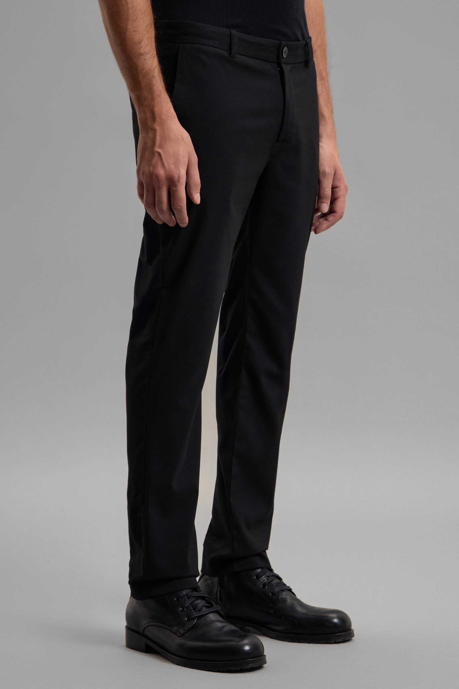 PANTALON HERENCIA R                                                                                  