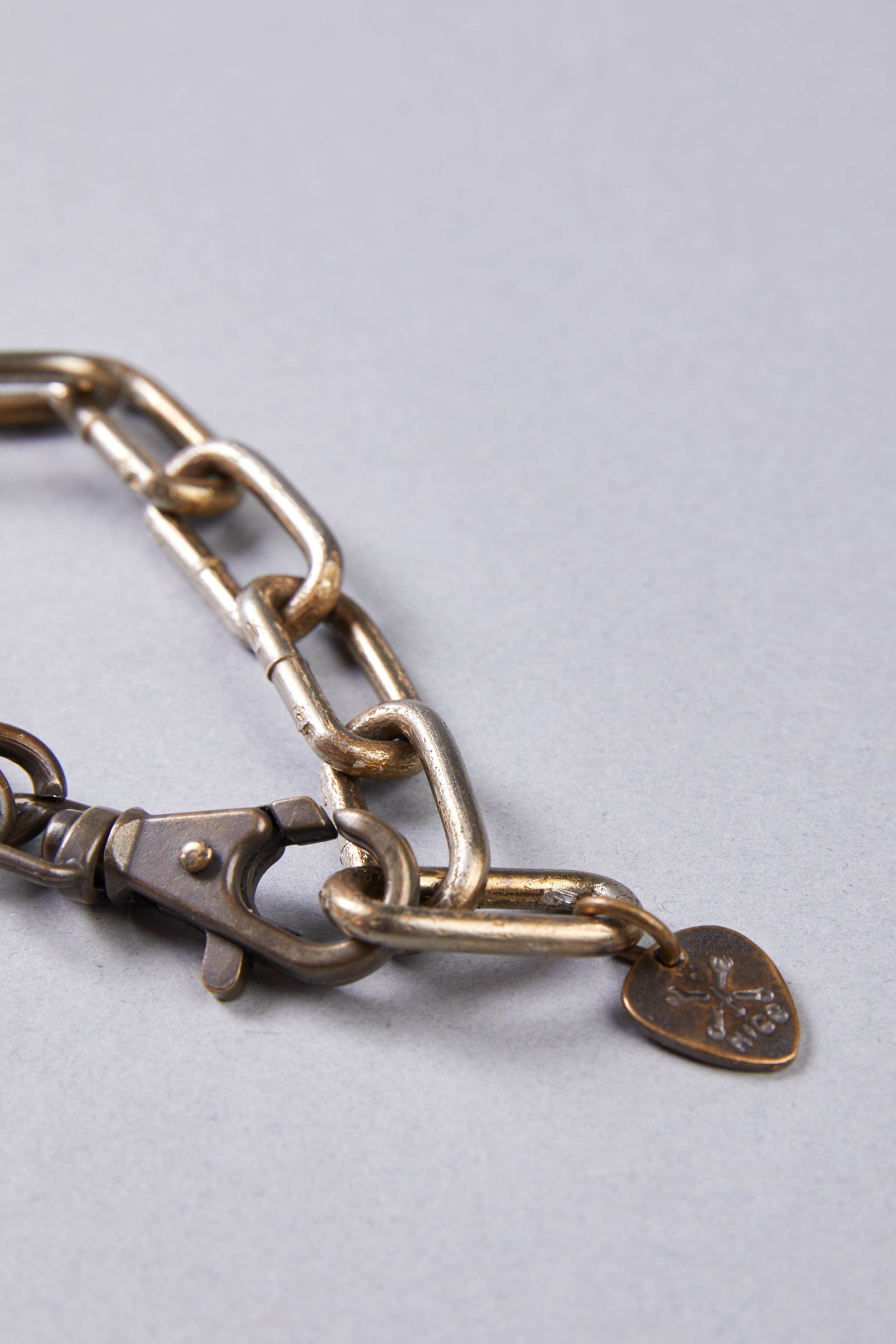 PULSERA CH5
