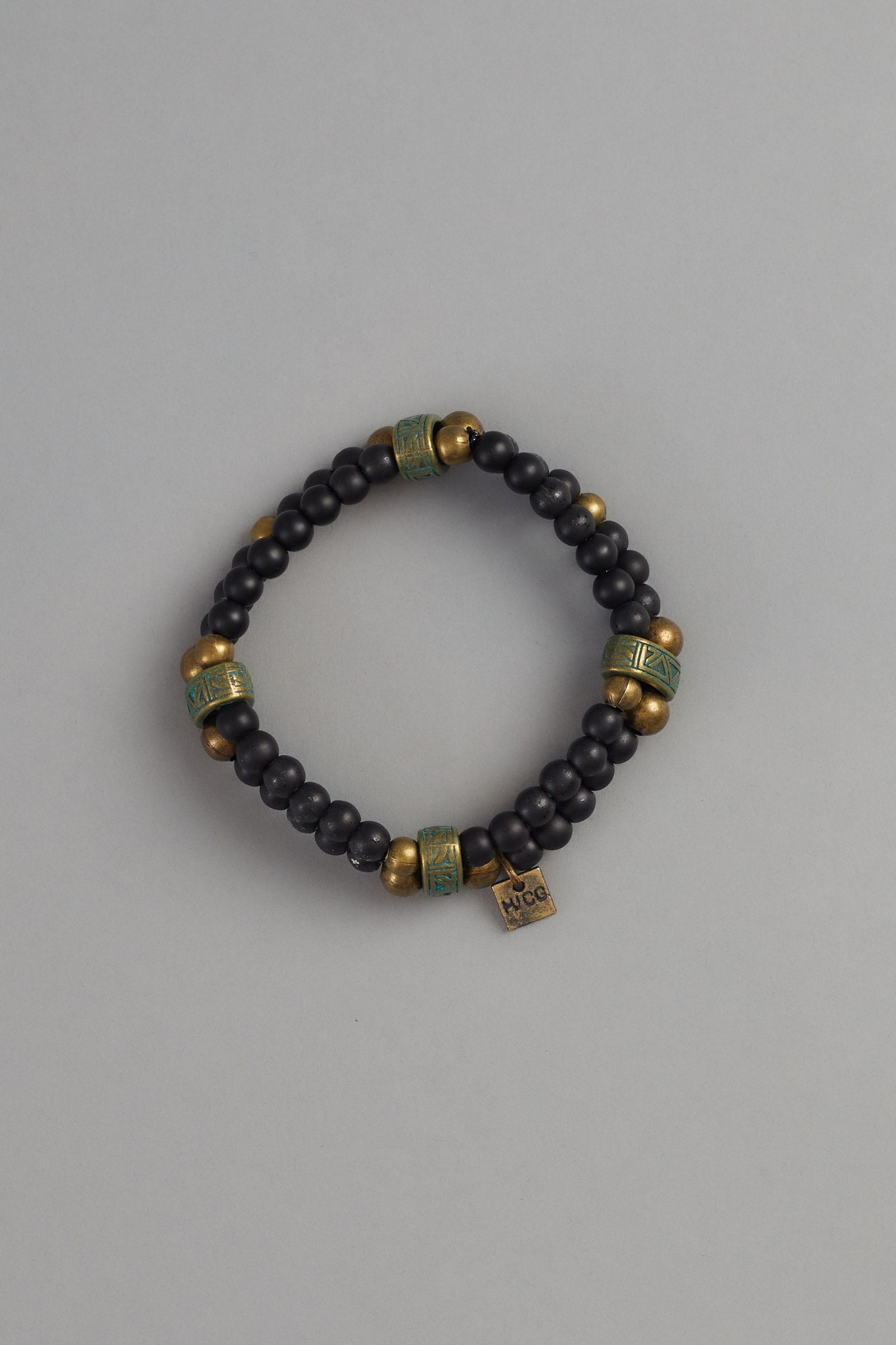 PULSERA D16                                                                                          