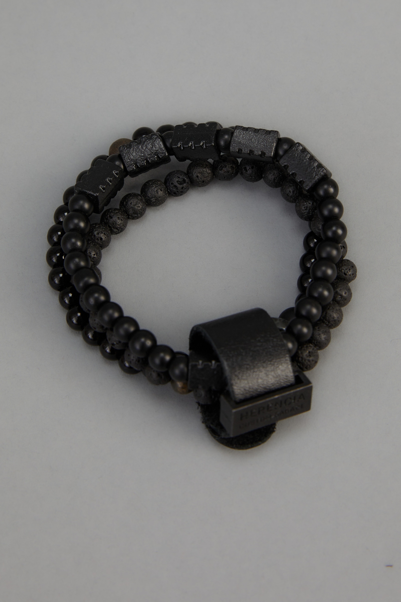 PULSERA D15                                                                                          