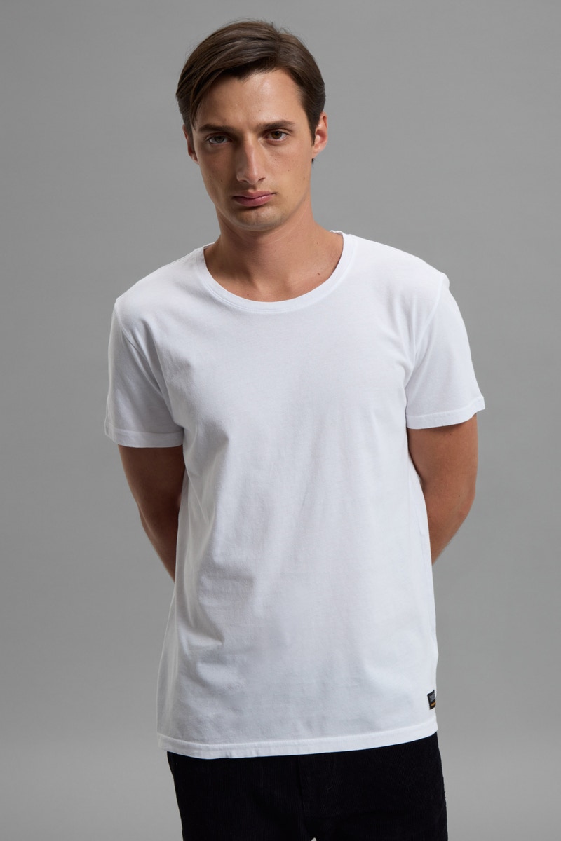 REMERA BUJIA