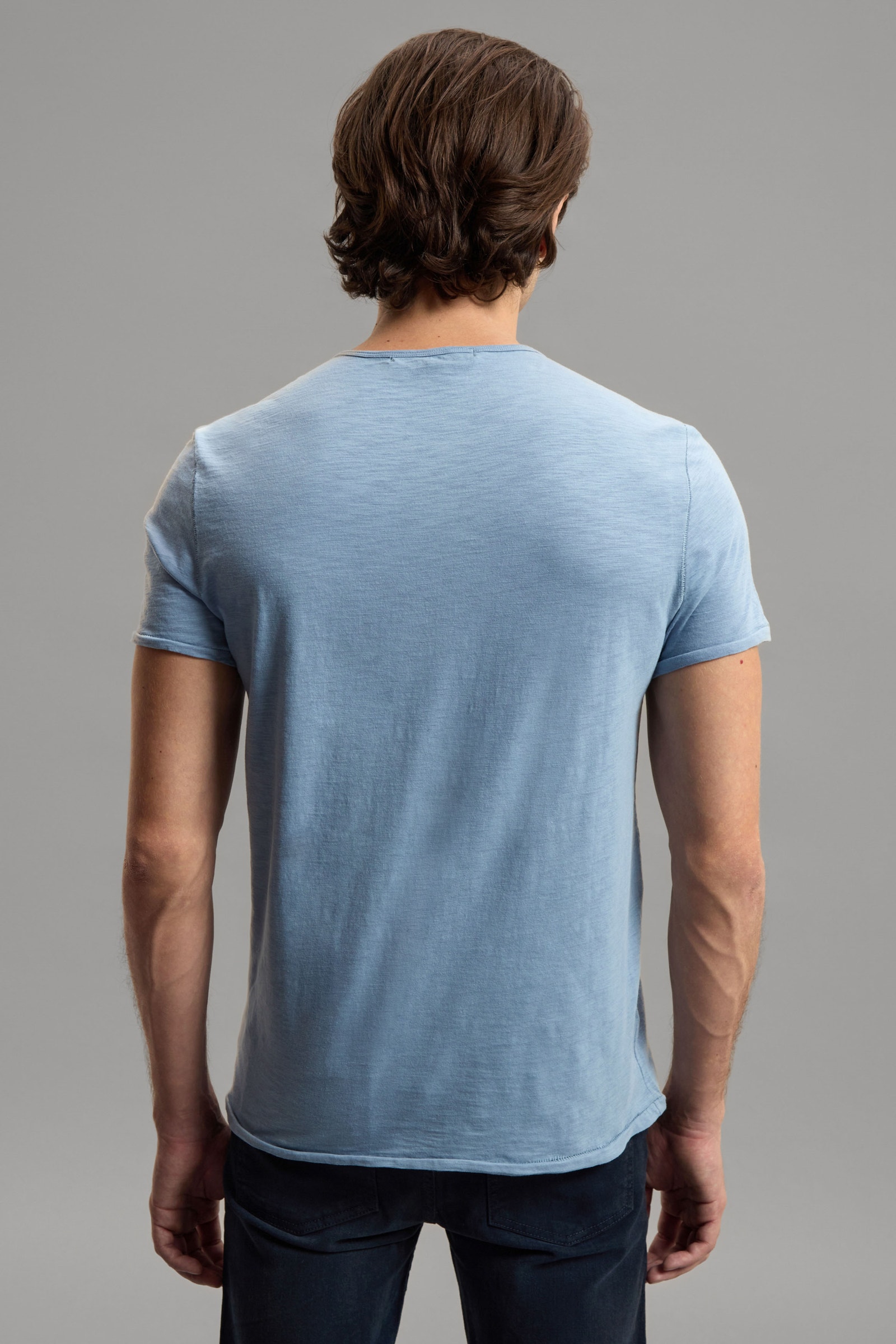 REMERA BÁSICA V01
