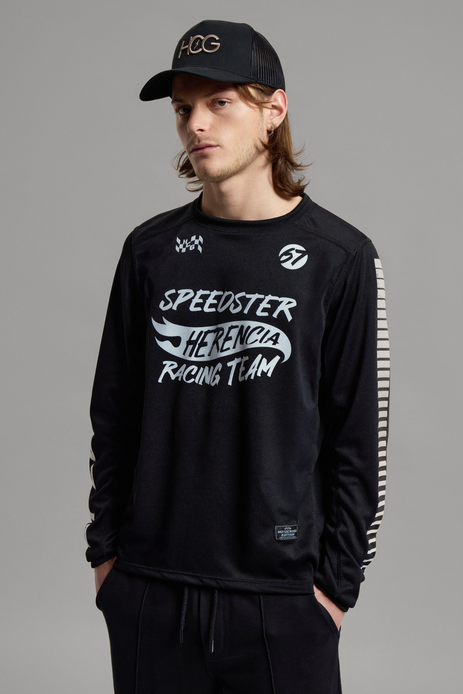 REMERA ML CROSS 04                                                                                   