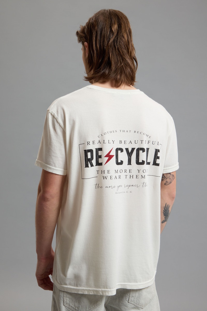 REMERA RE-CYCLE 01                                                                                   