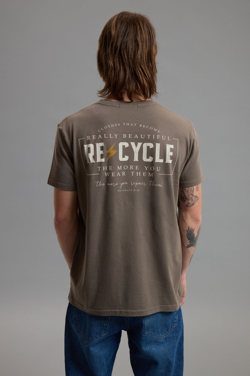 REMERA RE-CYCLE 01                                                                                   