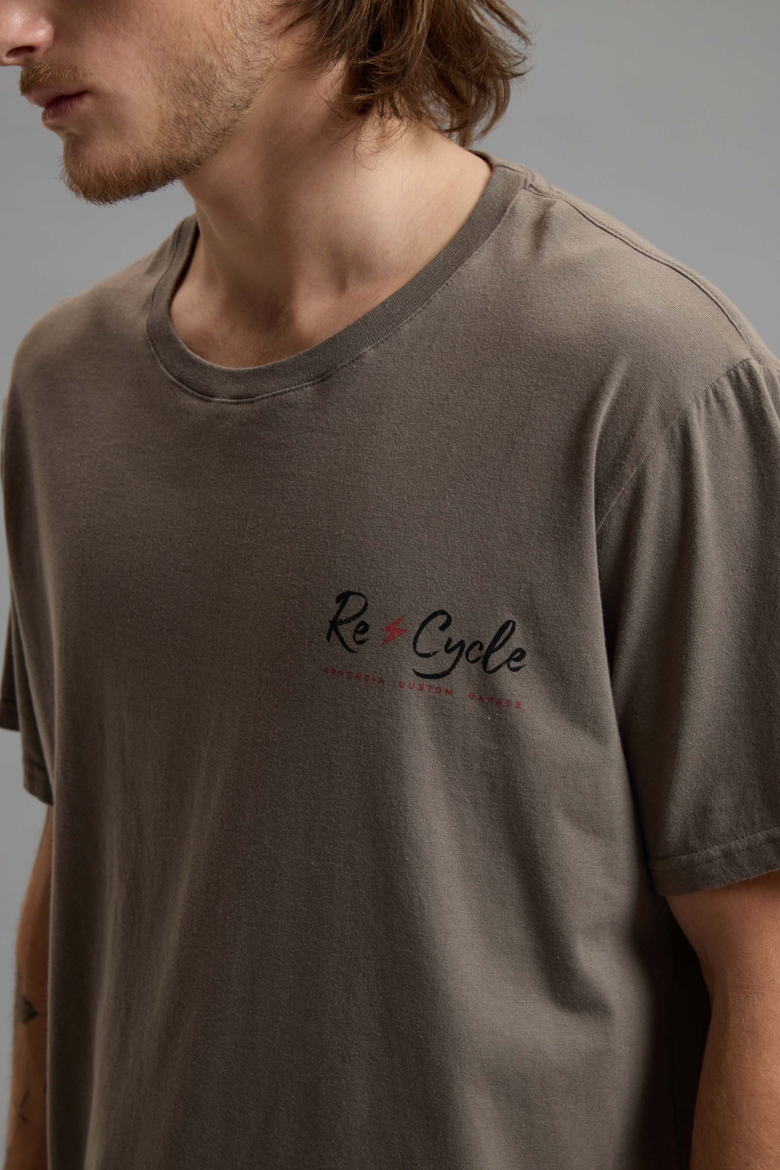 REMERA RE-CYCLE 02                                                                                   