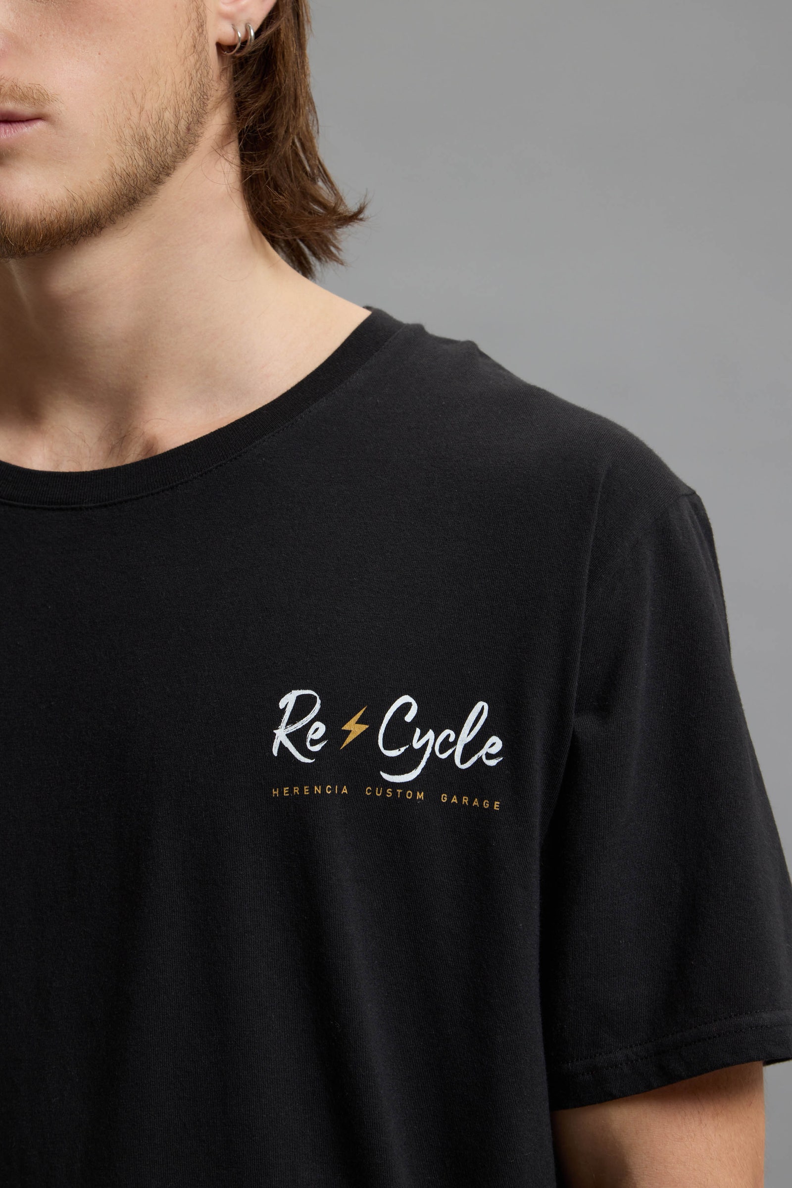 REMERA RE-CYCLE 02                                                                                   