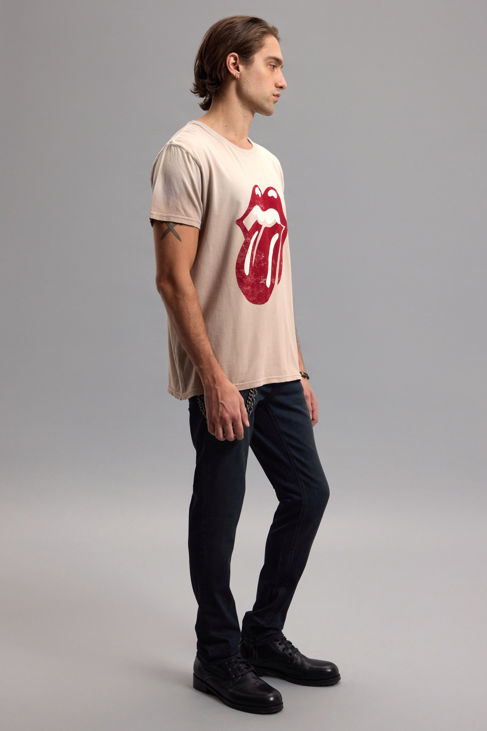 REMERA ROLLING 28                                                                                    