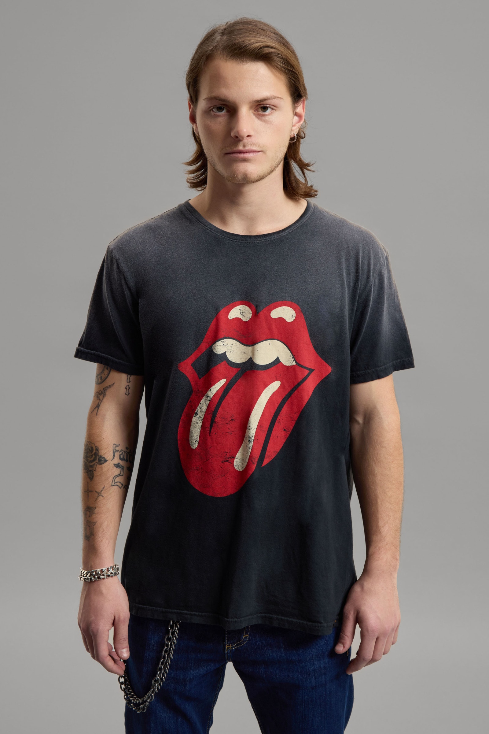 REMERA ROLLING 28                                                                                    