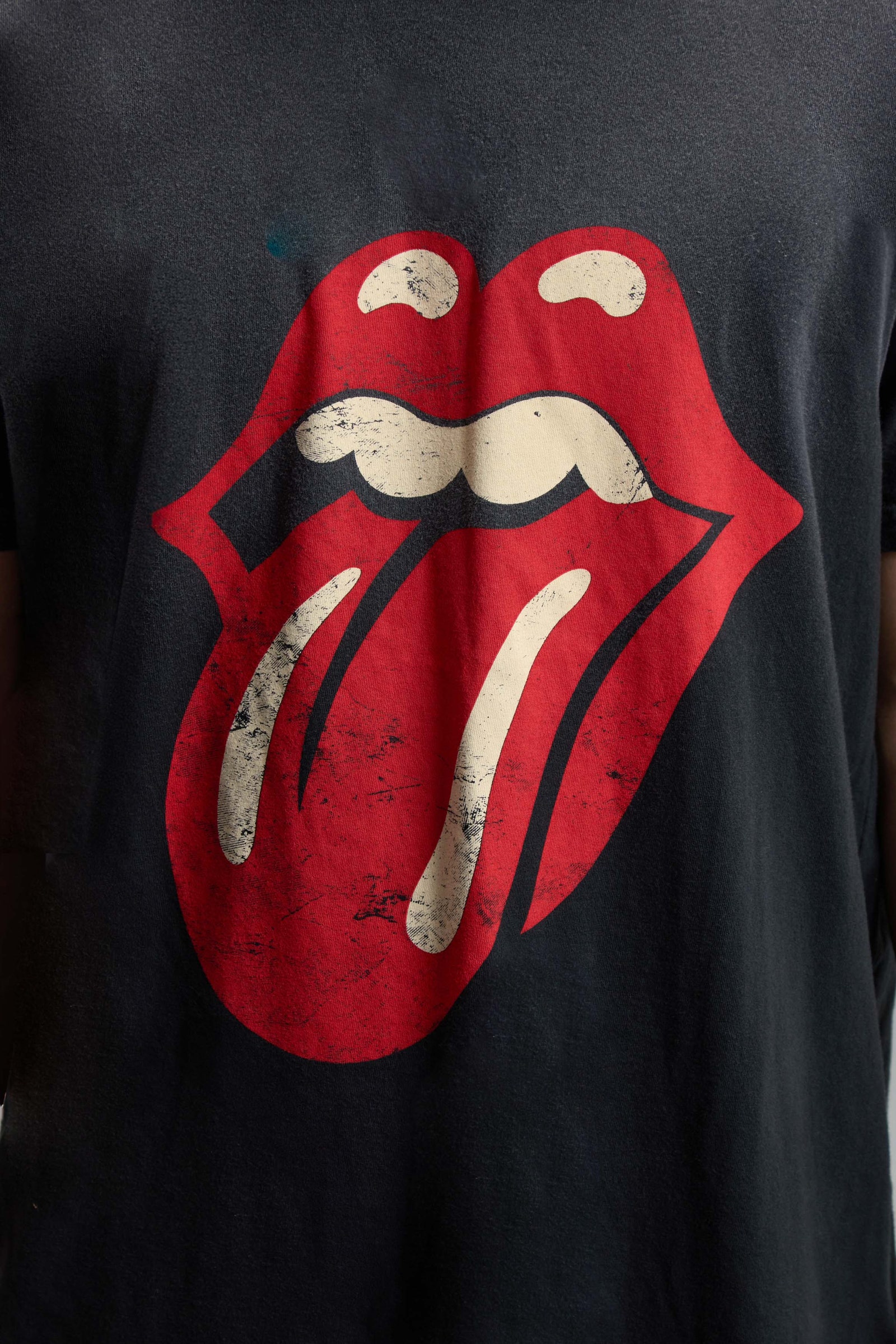 REMERA ROLLING 28                                                                                    