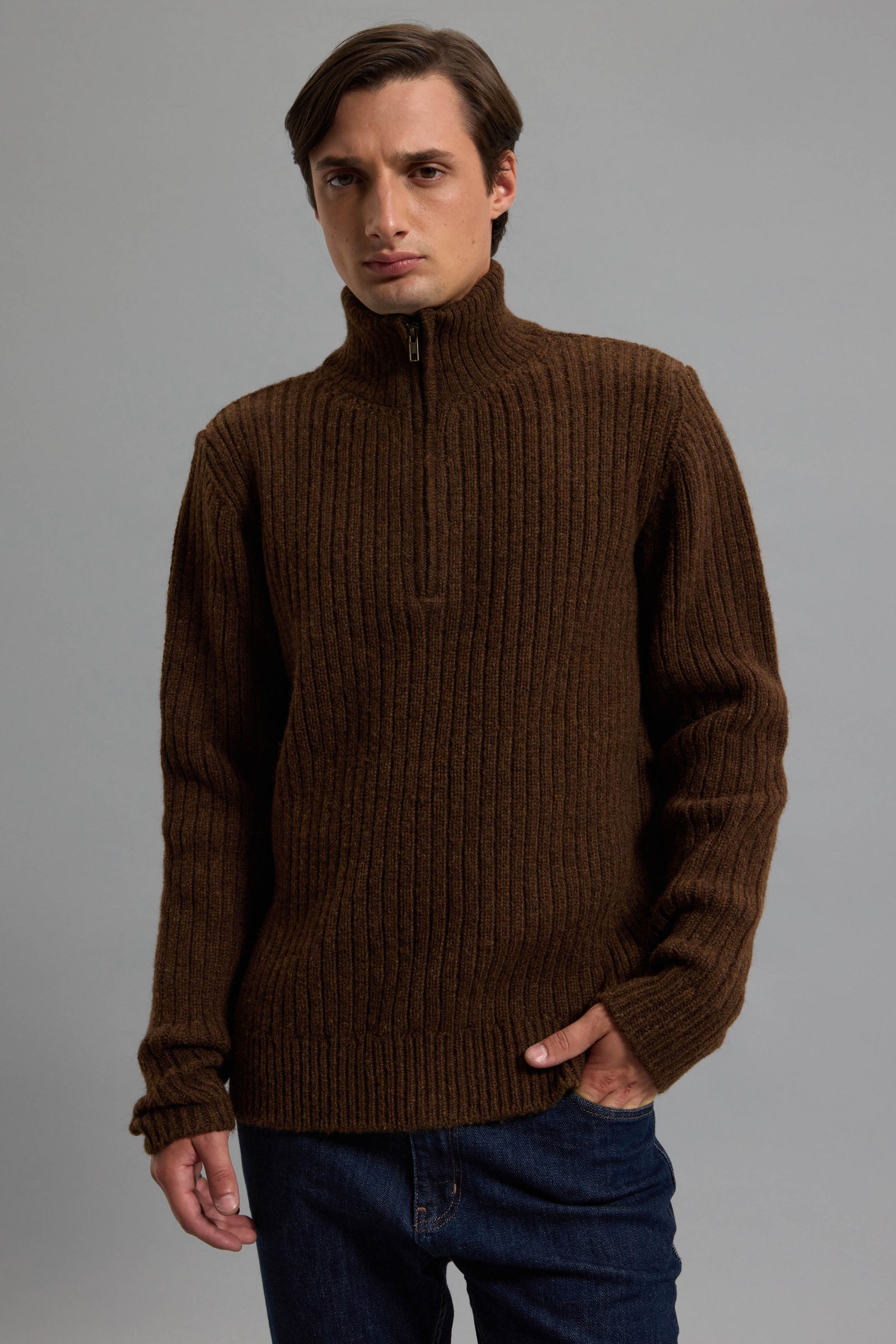 SWEATER WEST HCG                                                                                     