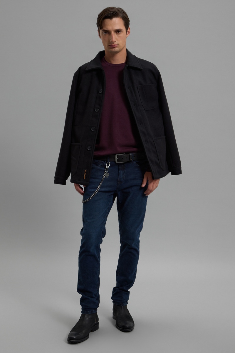 SWEATER GARAGE ROAD 01