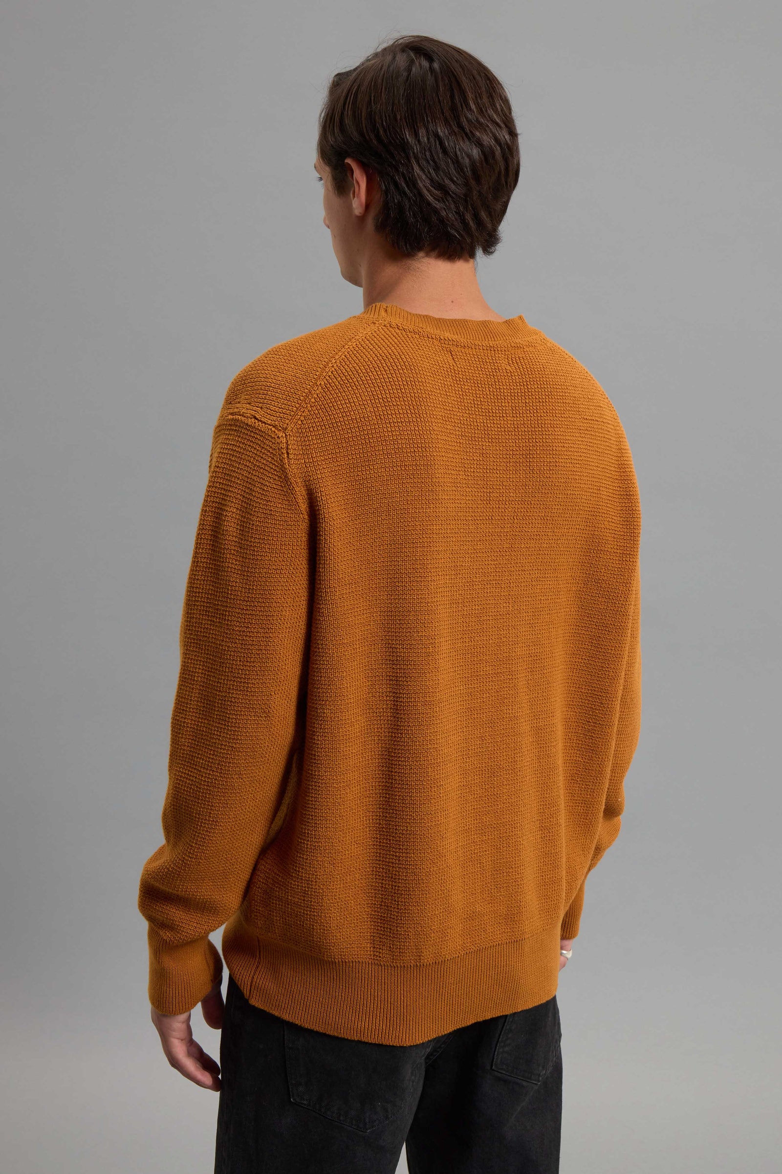 SWEATER BÁSICO H                                                                                     