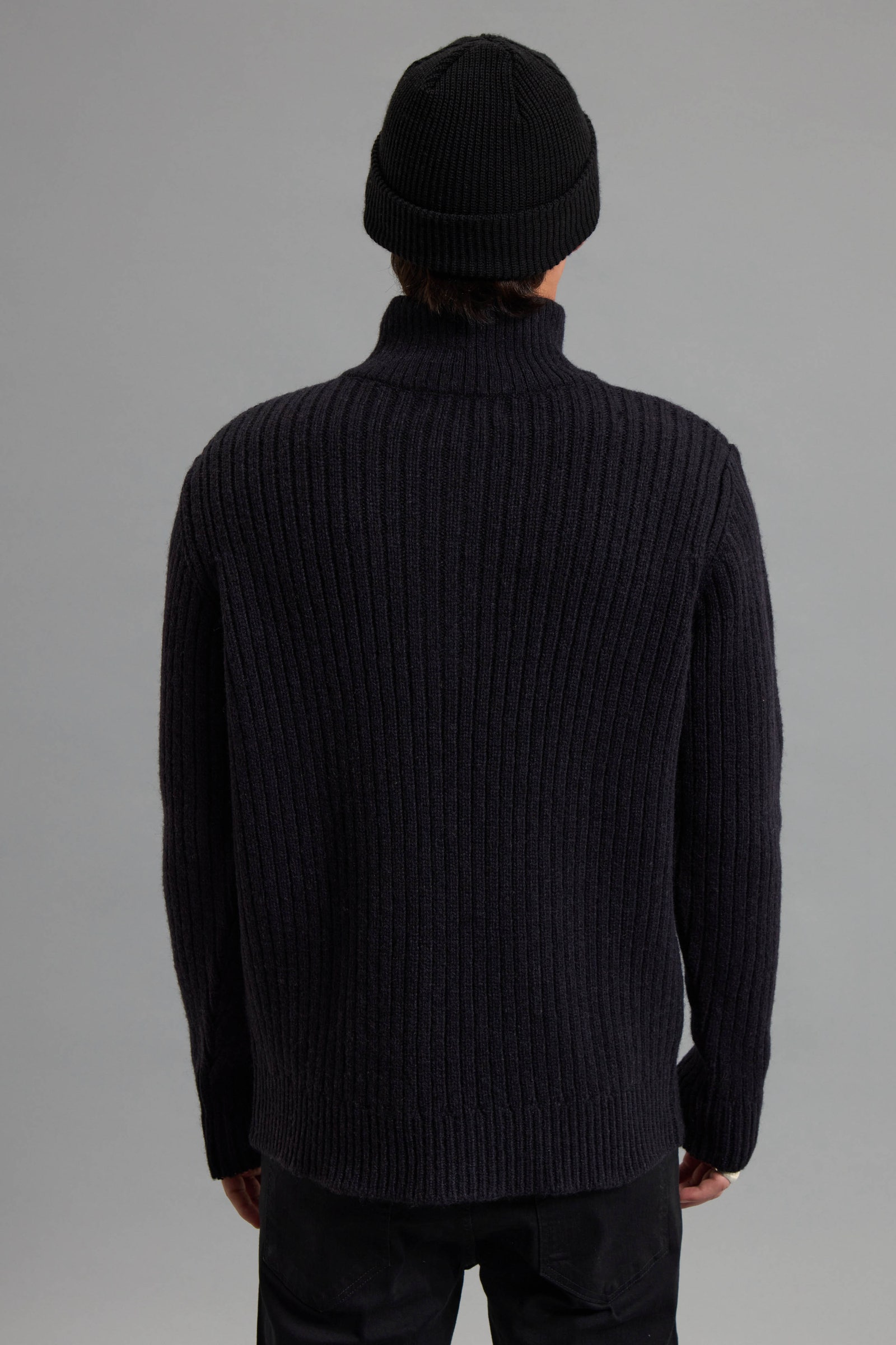 SWEATER WEST HCG                                                                                     