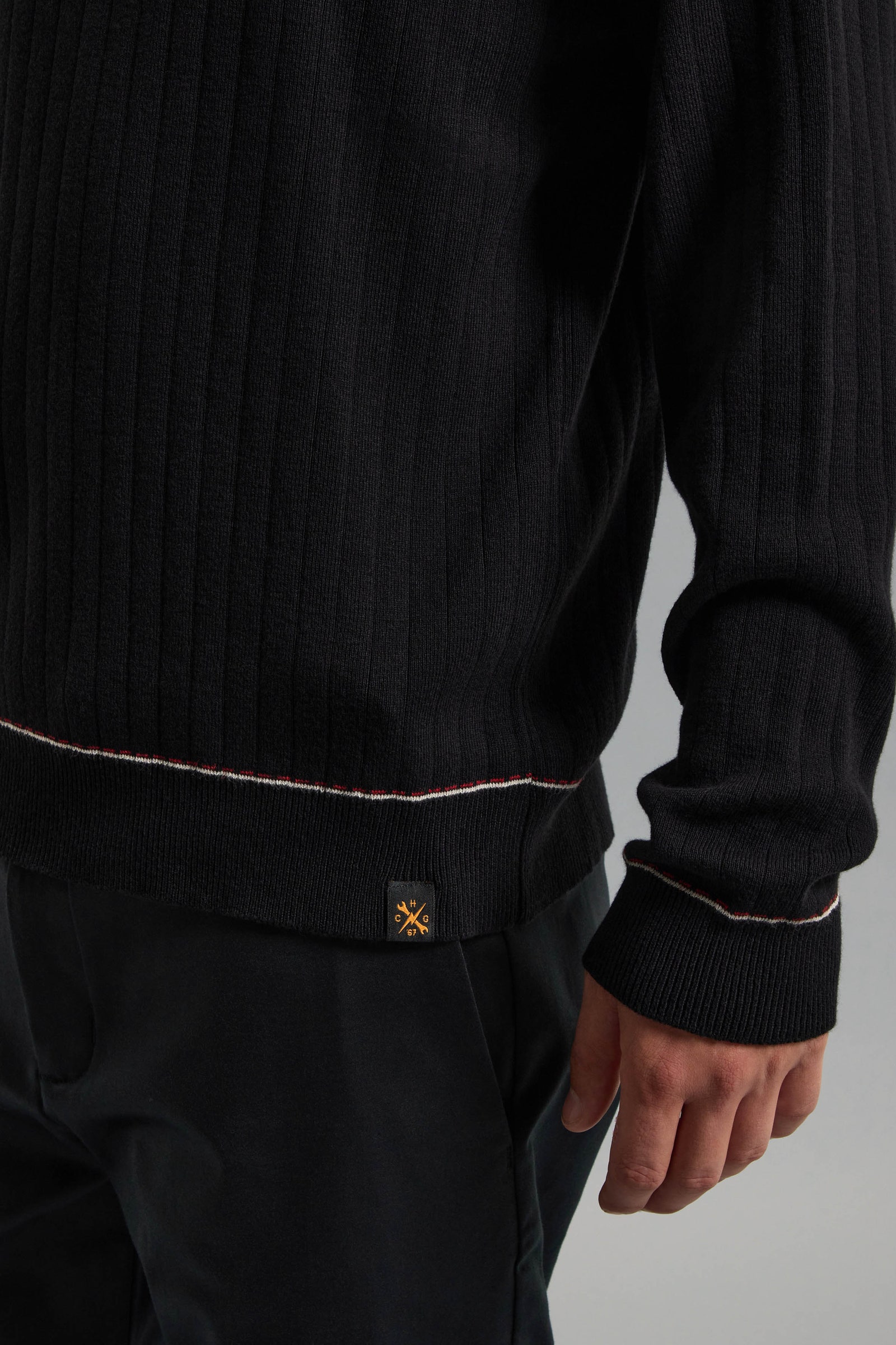 SWEATER BÁSICO CG                                                                                    