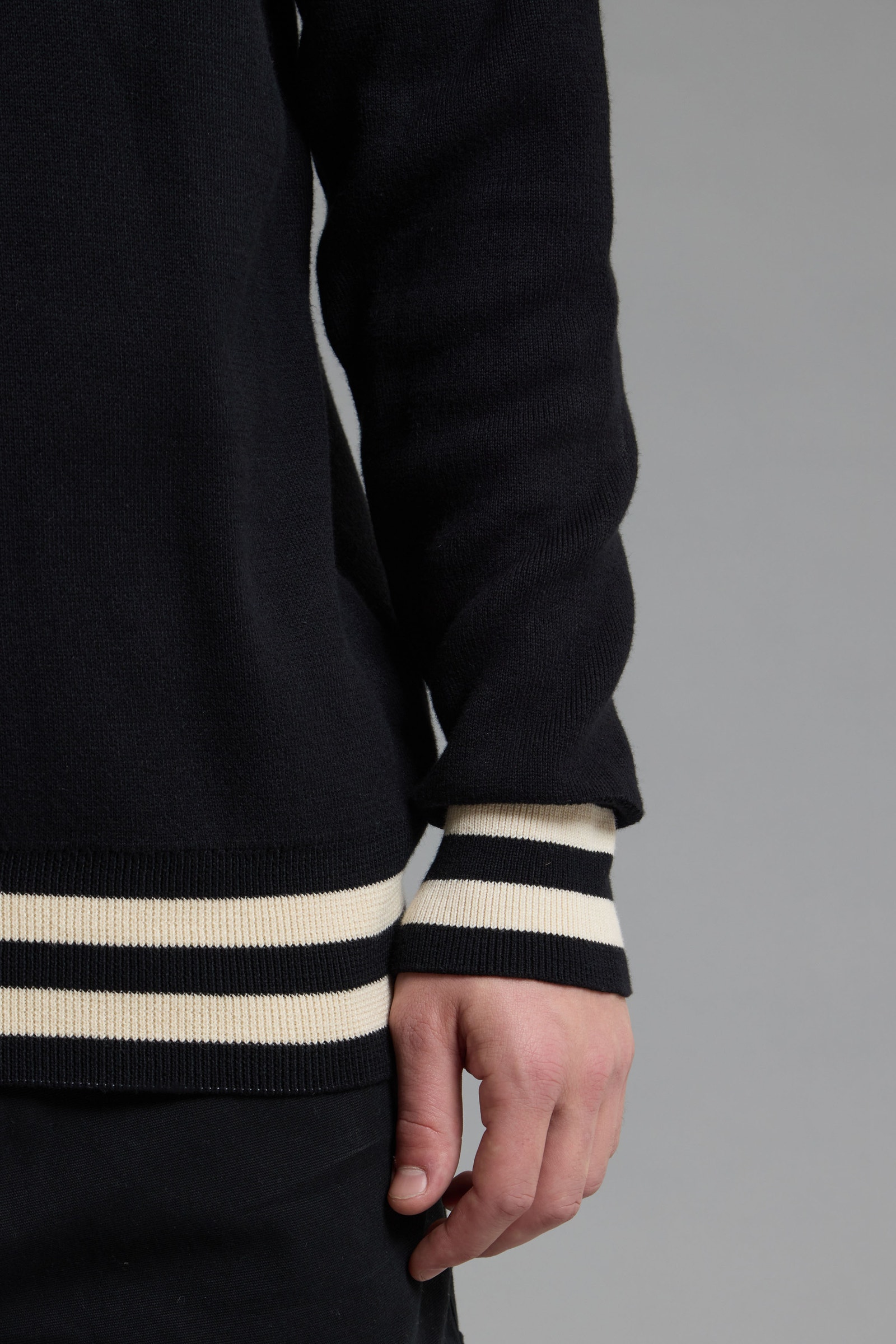 SWEATER HCG MTS                                                                                      